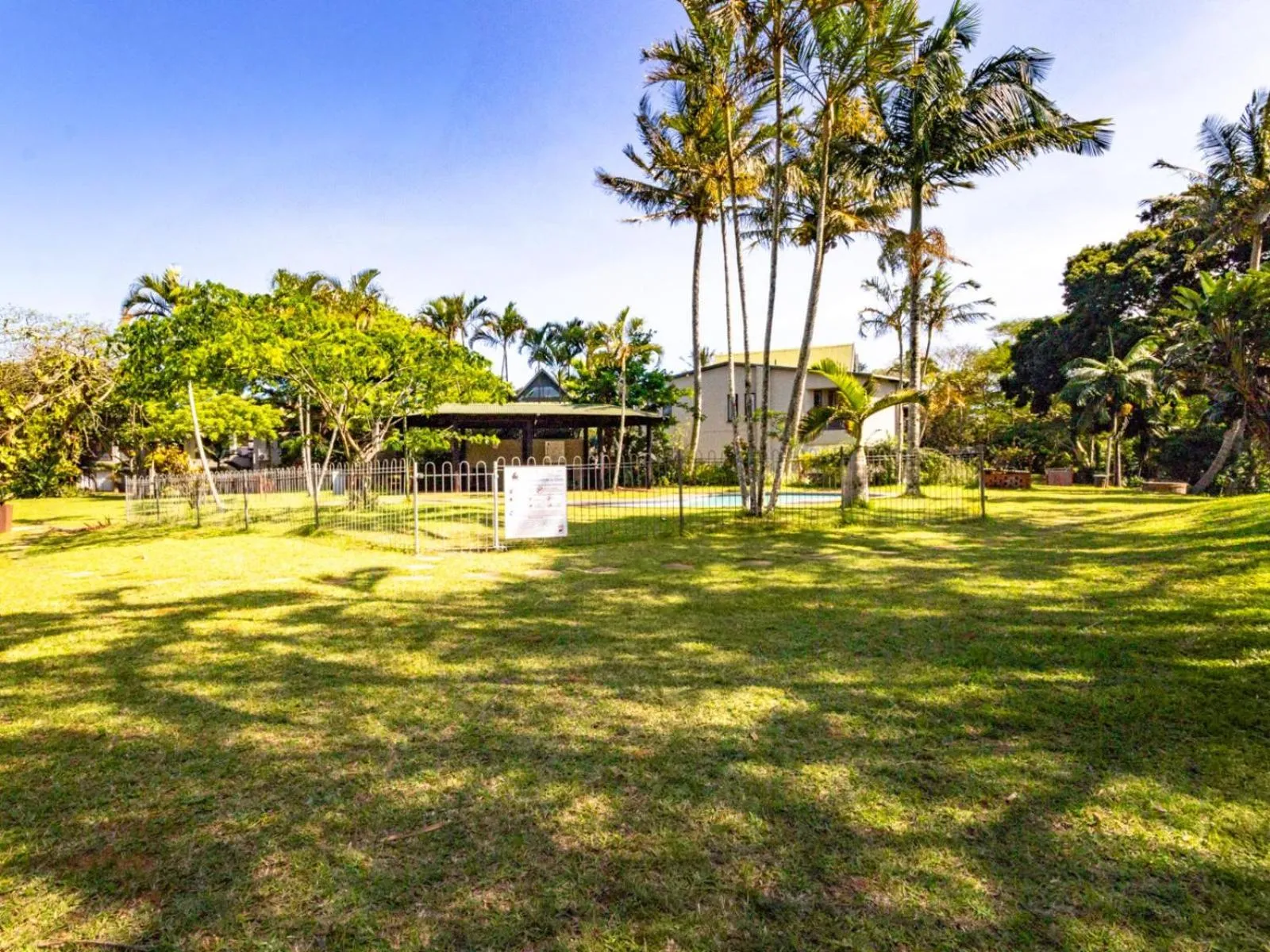 Swimming pool in The Bridge 38