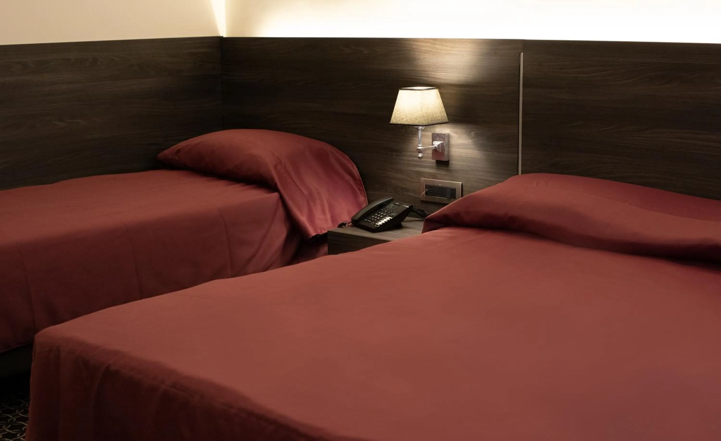Bedroom, Bed in Gemelli Hotel