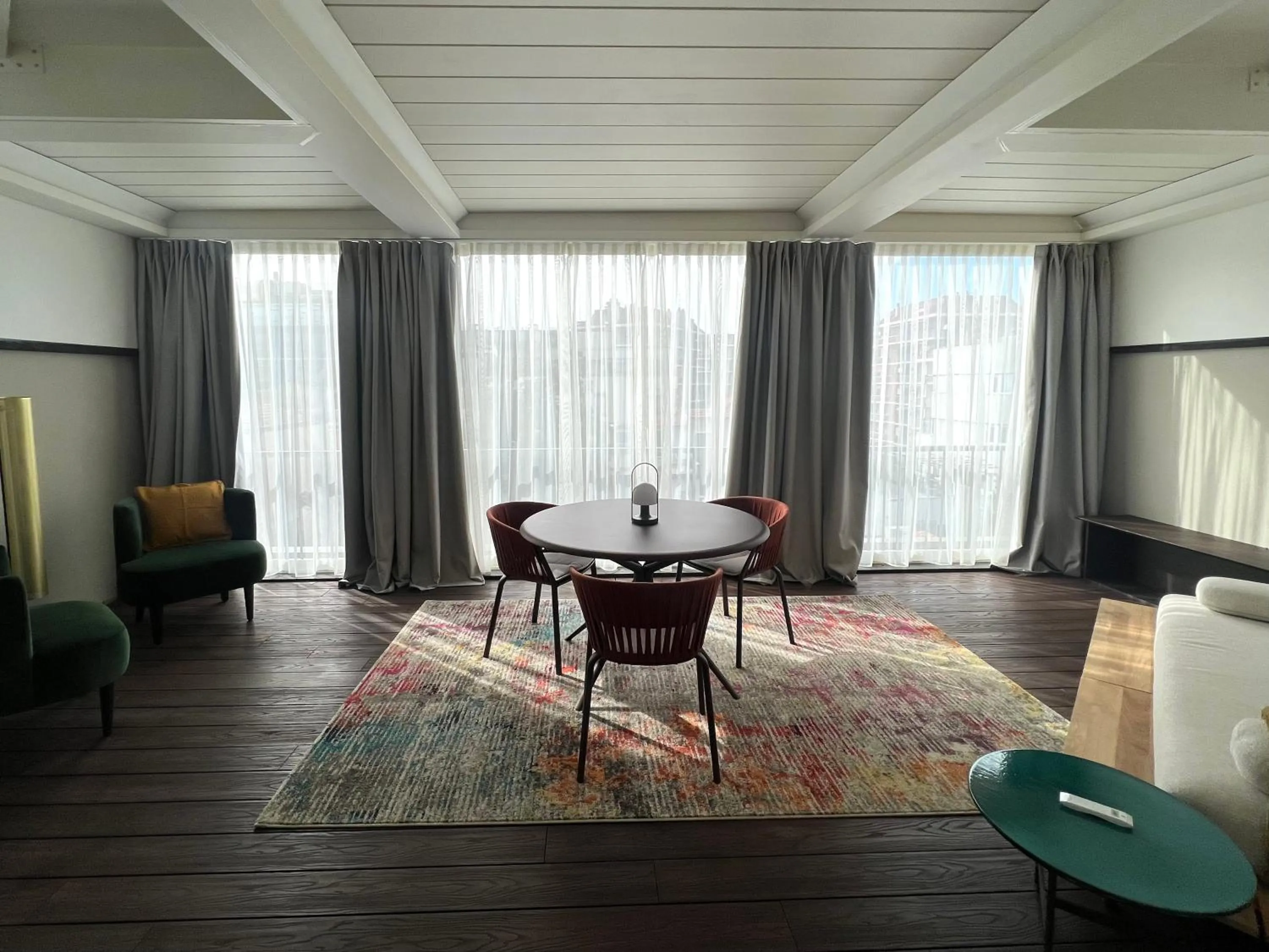 Dining area in Boutique Hotel Martini 17