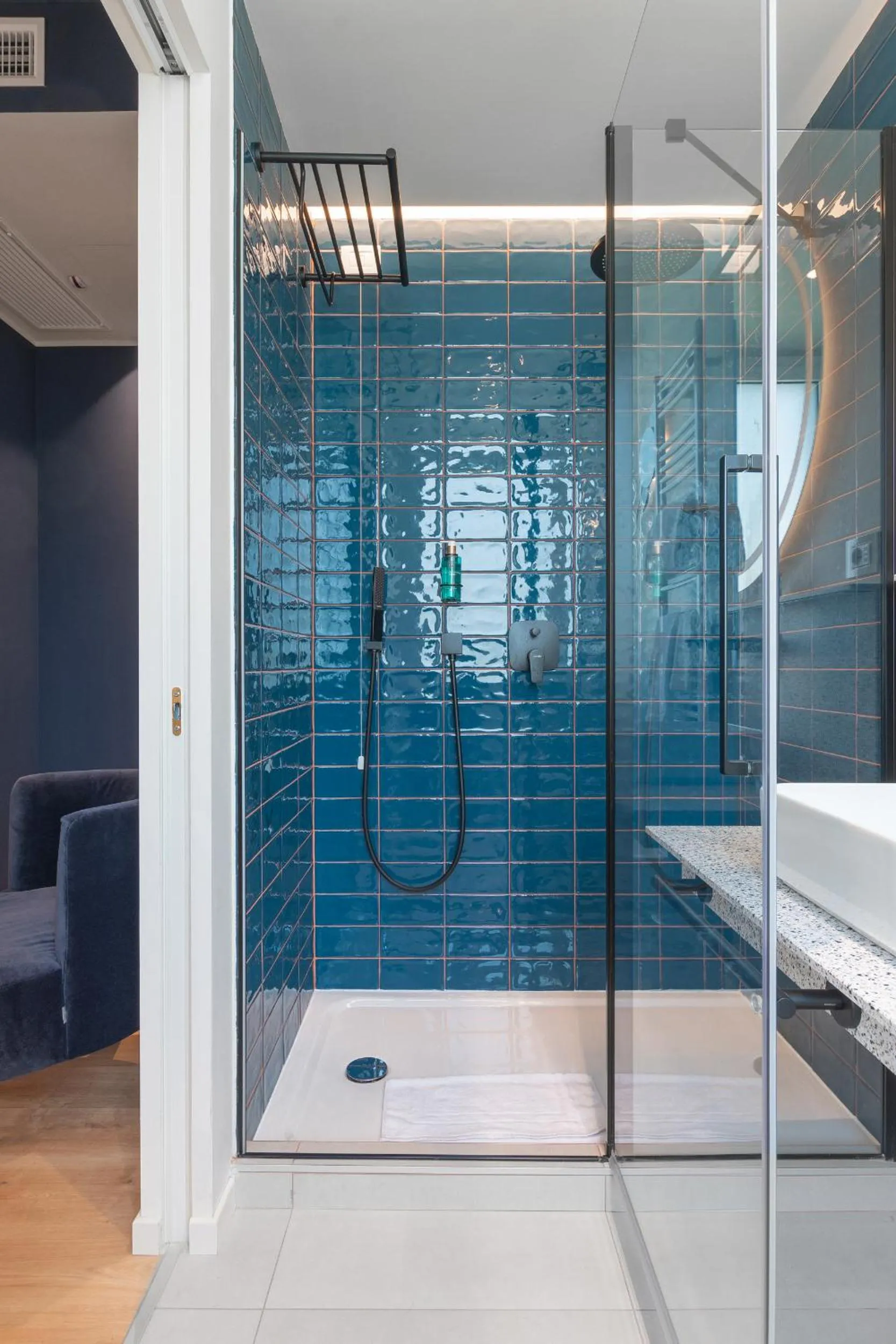 Shower in Boutique Hotel Martini 17