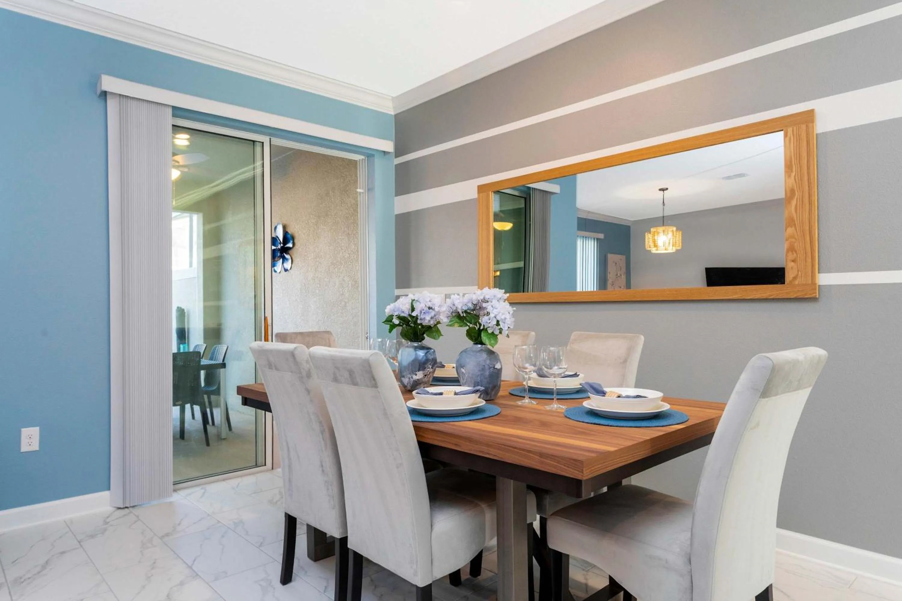 Splendid 4 Bd w/ Pool Close to Disney @ Champions Gate 1006