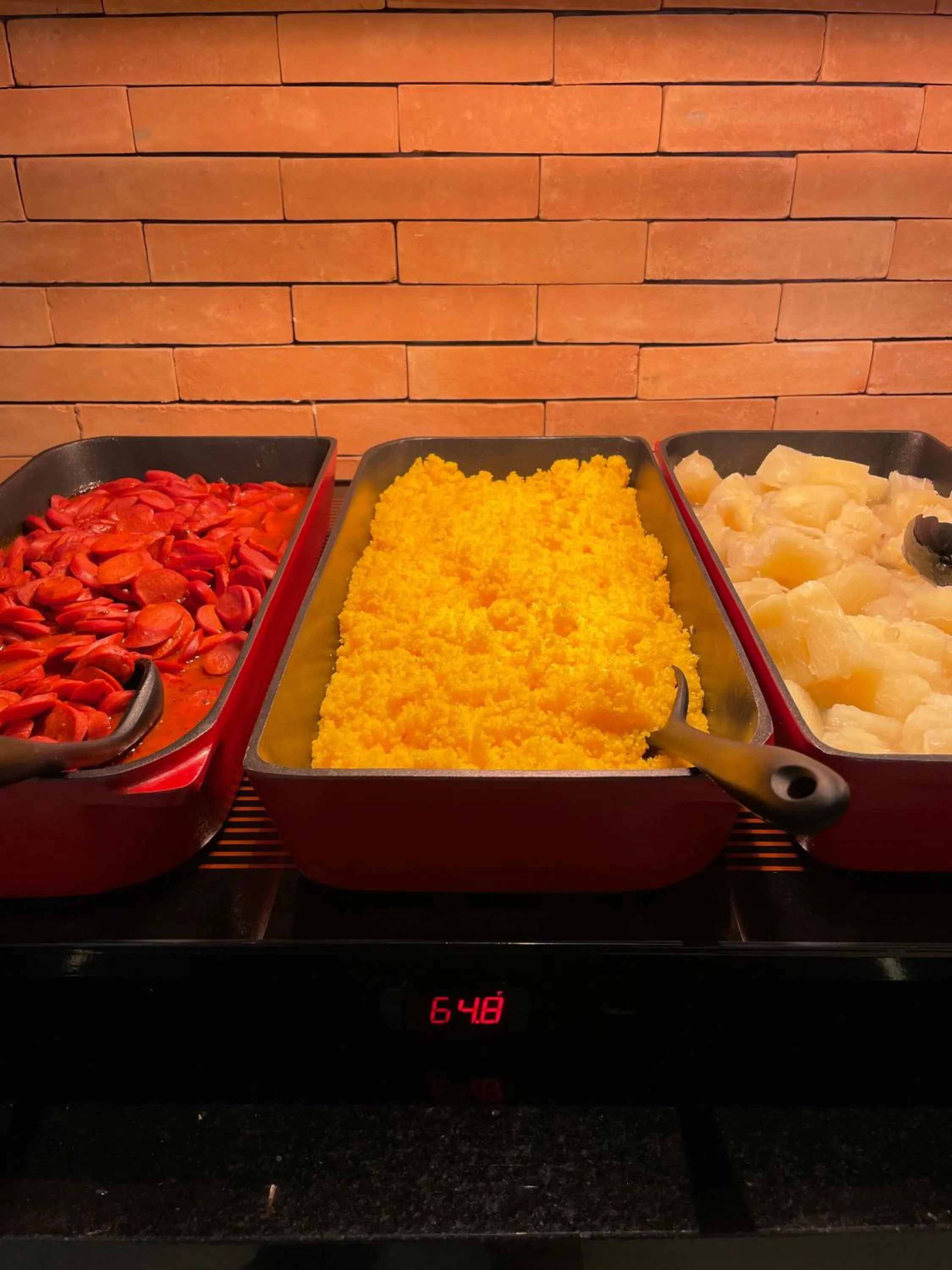 Breakfast in Saint Patrick Grand Hotel