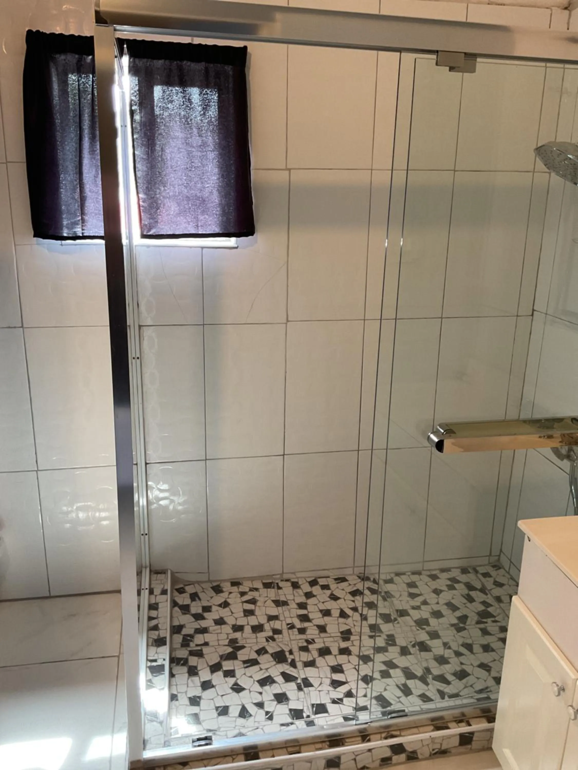 A taste of Jamaica Lavern’s Place