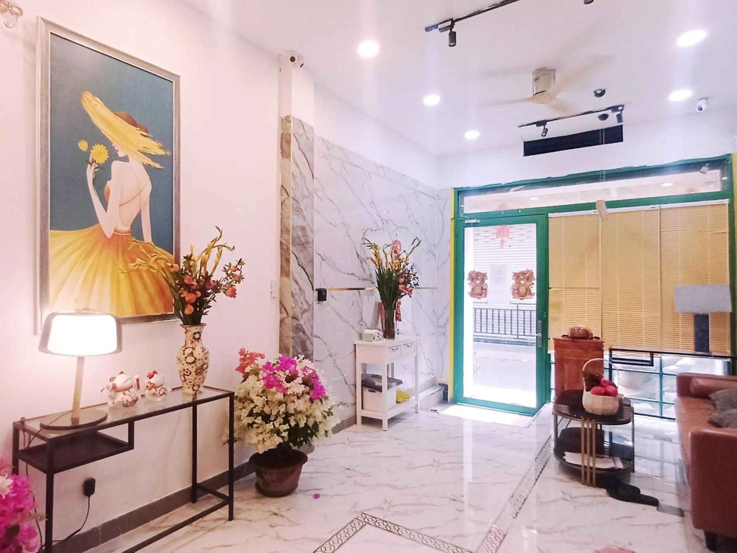 TV and multimedia in Homestay Hostel Apartment Minh Lộc