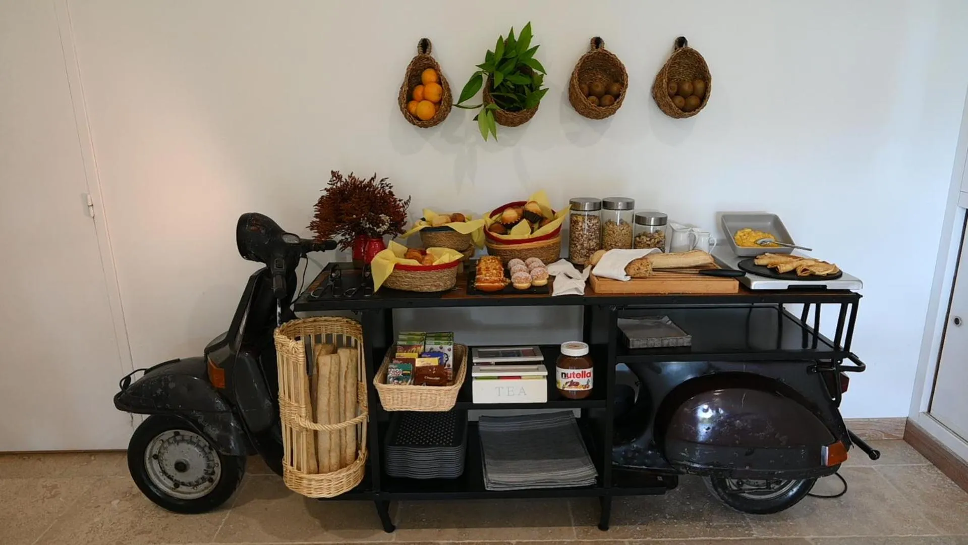 Buffet breakfast in Mas de Capelou