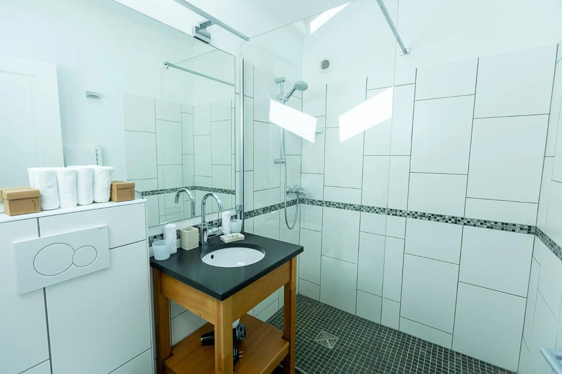 Shower in Mas de Capelou