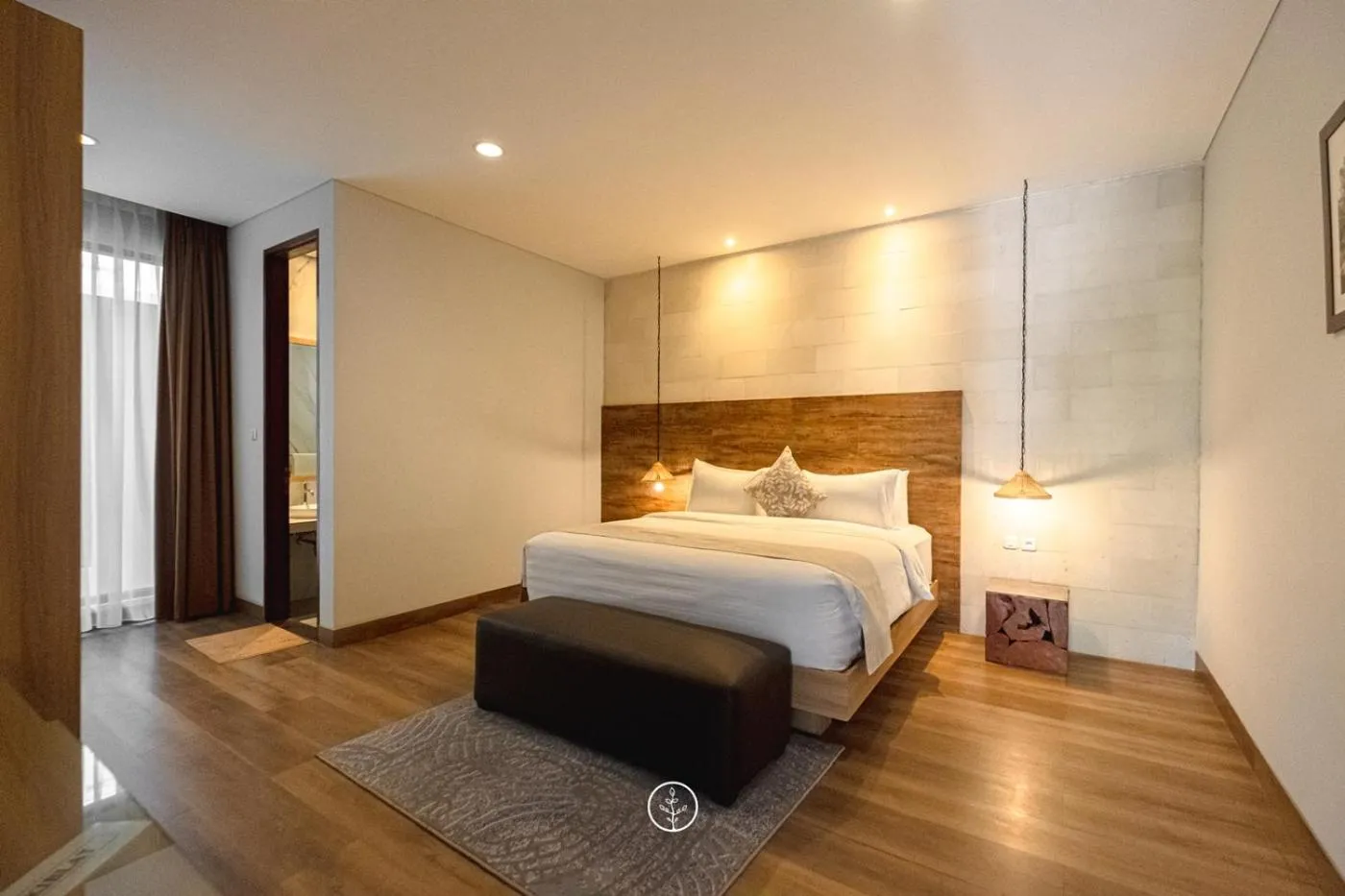 Bed in Atsuka Hill View Villa 8 bedrooms with a private heated swimming pool