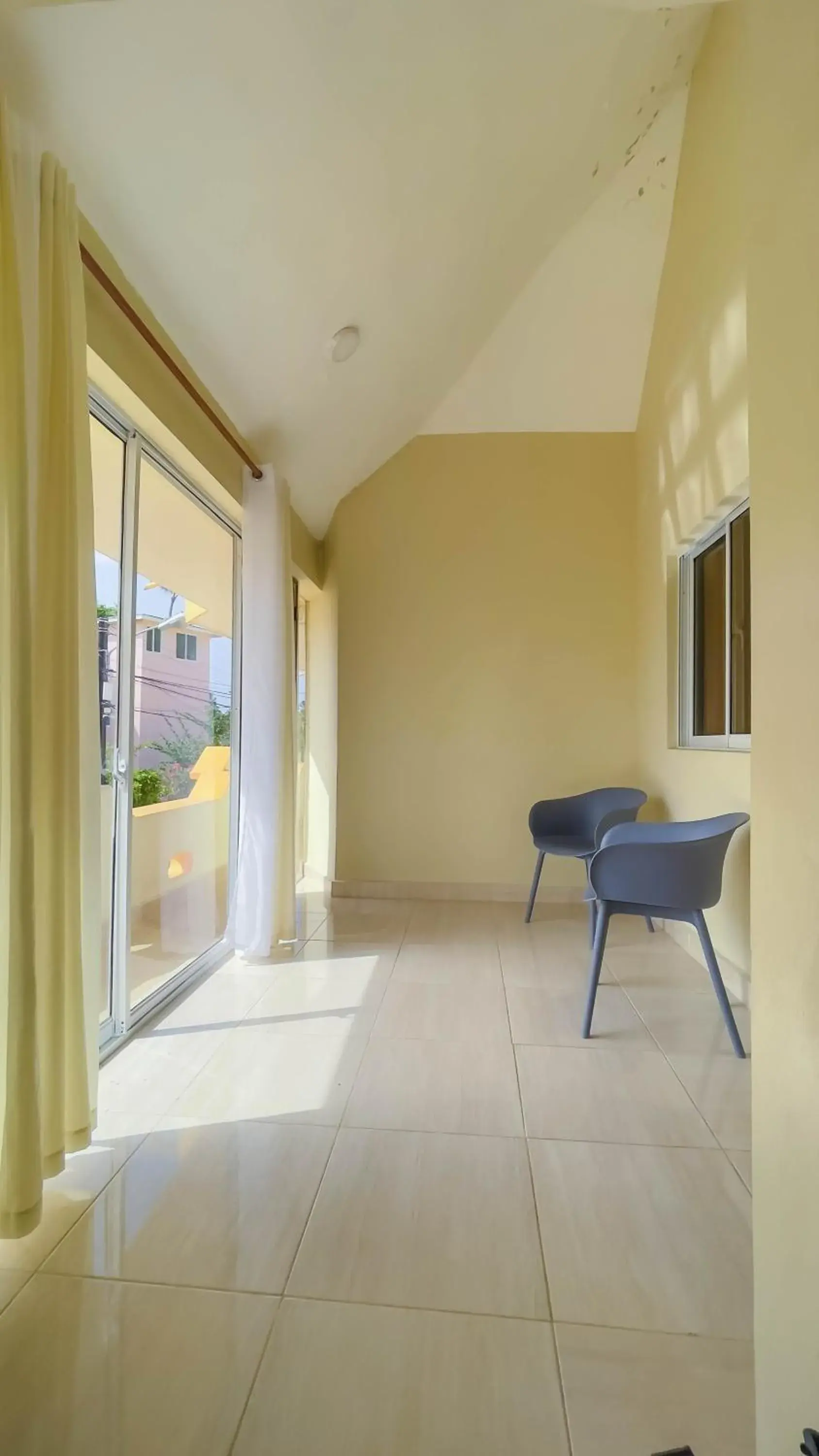 Queen Room with Shared Bathroom in Hotel Turístico Marian Queen Room with Shared Bathroom in Hotel Turístico Marian