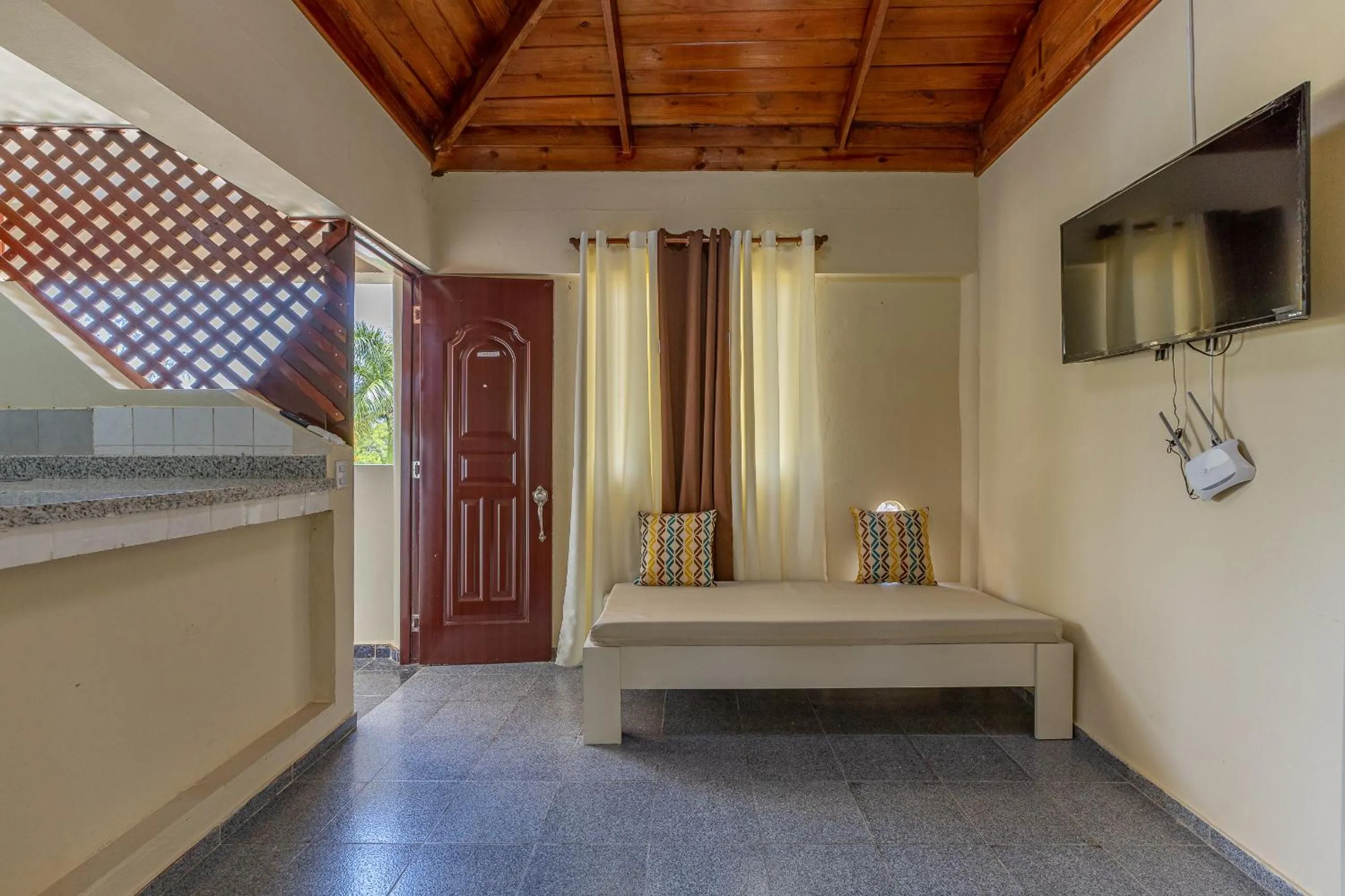 Communal lounge/ TV room in Hotel Turístico Marian