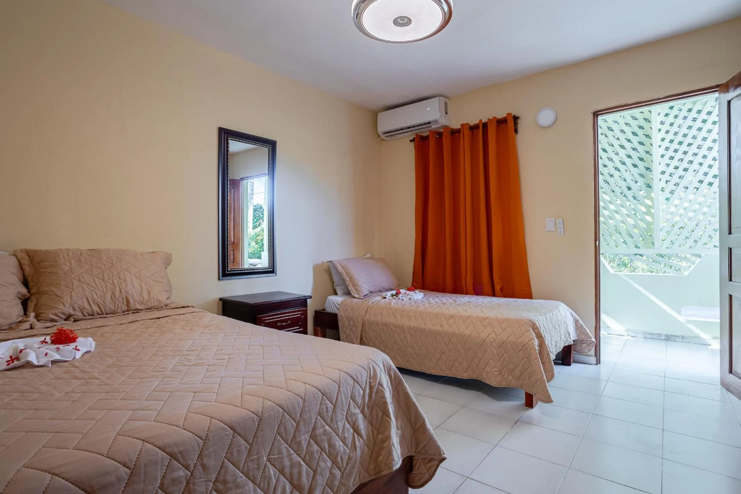 Bed in Hotel Turístico Marian