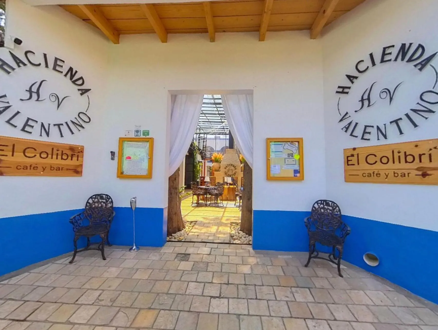 Facade/entrance in Hacienda Valentino