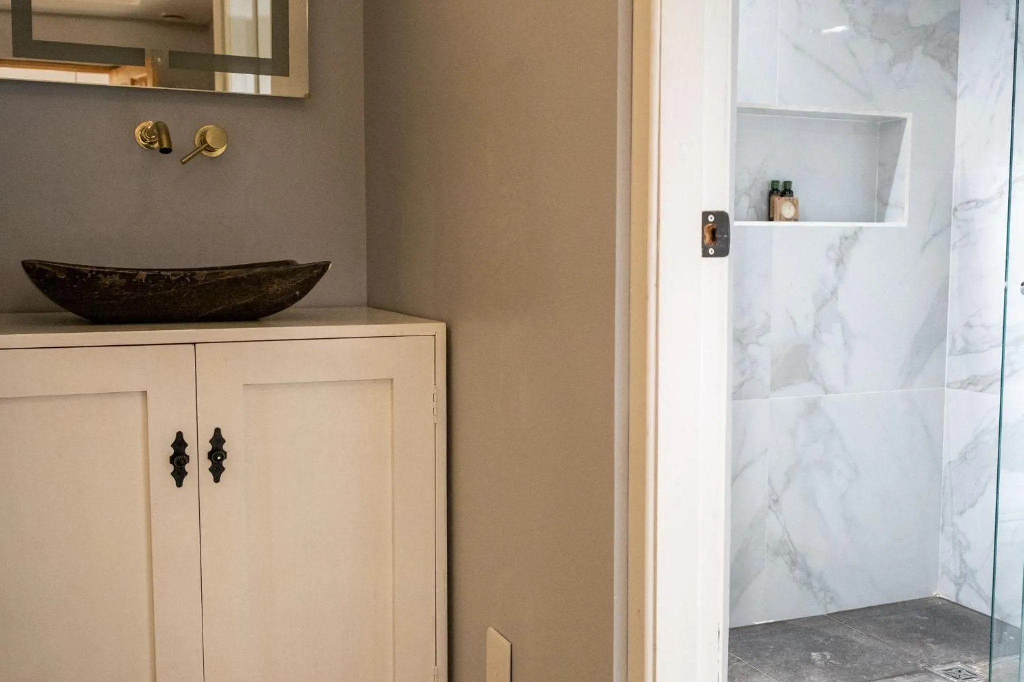 Bathroom in Hacienda Valentino