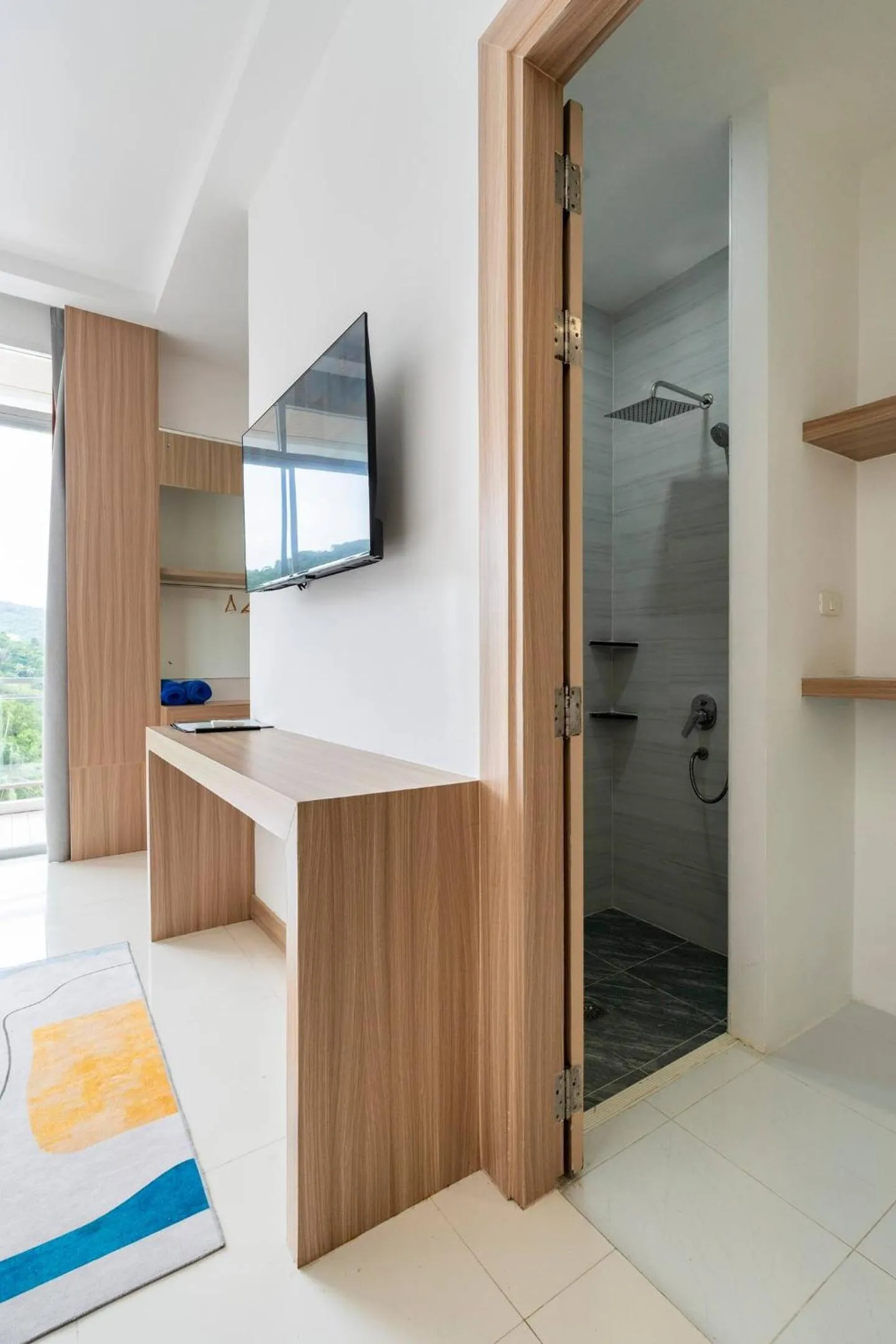 Bathroom in Lae Lay Suites - Karon Beach