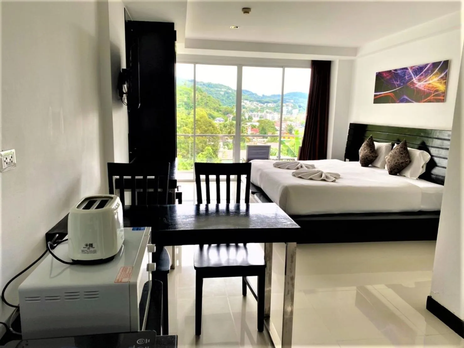 Kitchen or kitchenette in Lae Lay Suites - Karon Beach