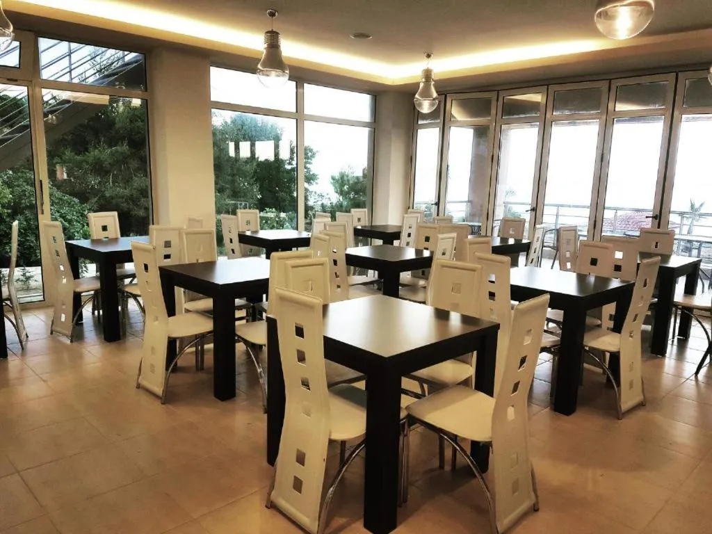 Breakfast in Ocean Hotel Resort