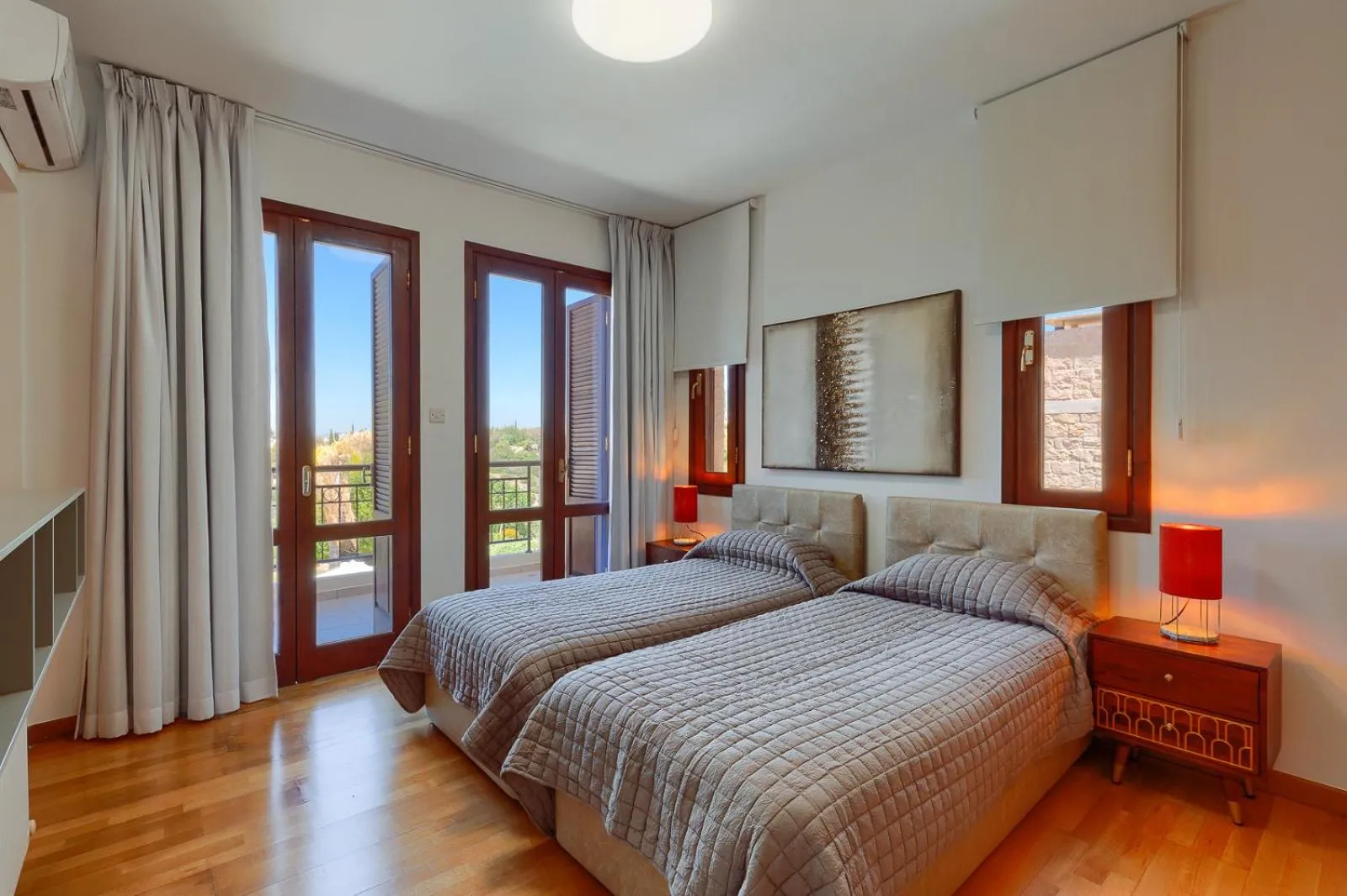 Photo of the whole room, Bed in Aphrodite Hills Rentals - Superior Villas