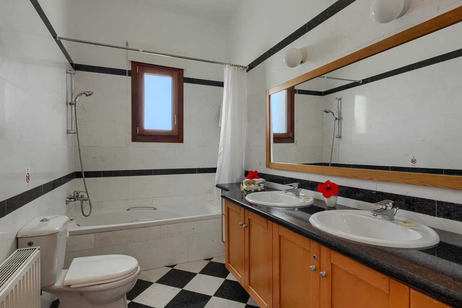 Bathroom in Aphrodite Hills Rentals - Superior Villas