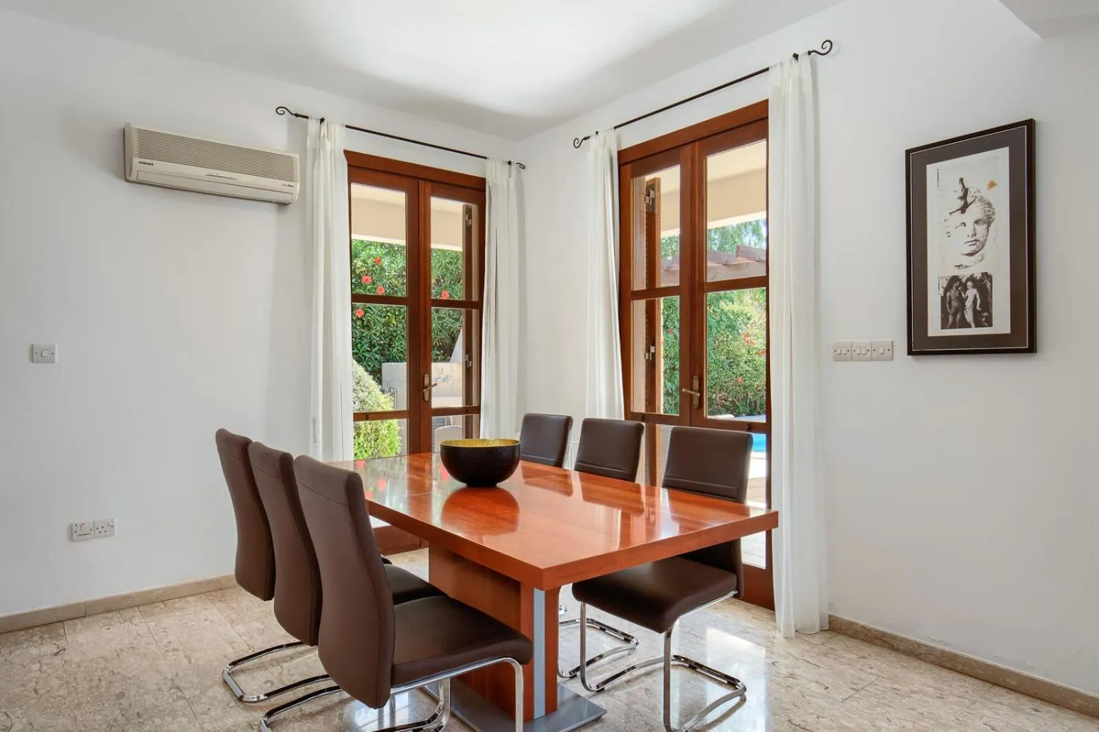 Dining area in Aphrodite Hills Rentals - Superior Villas