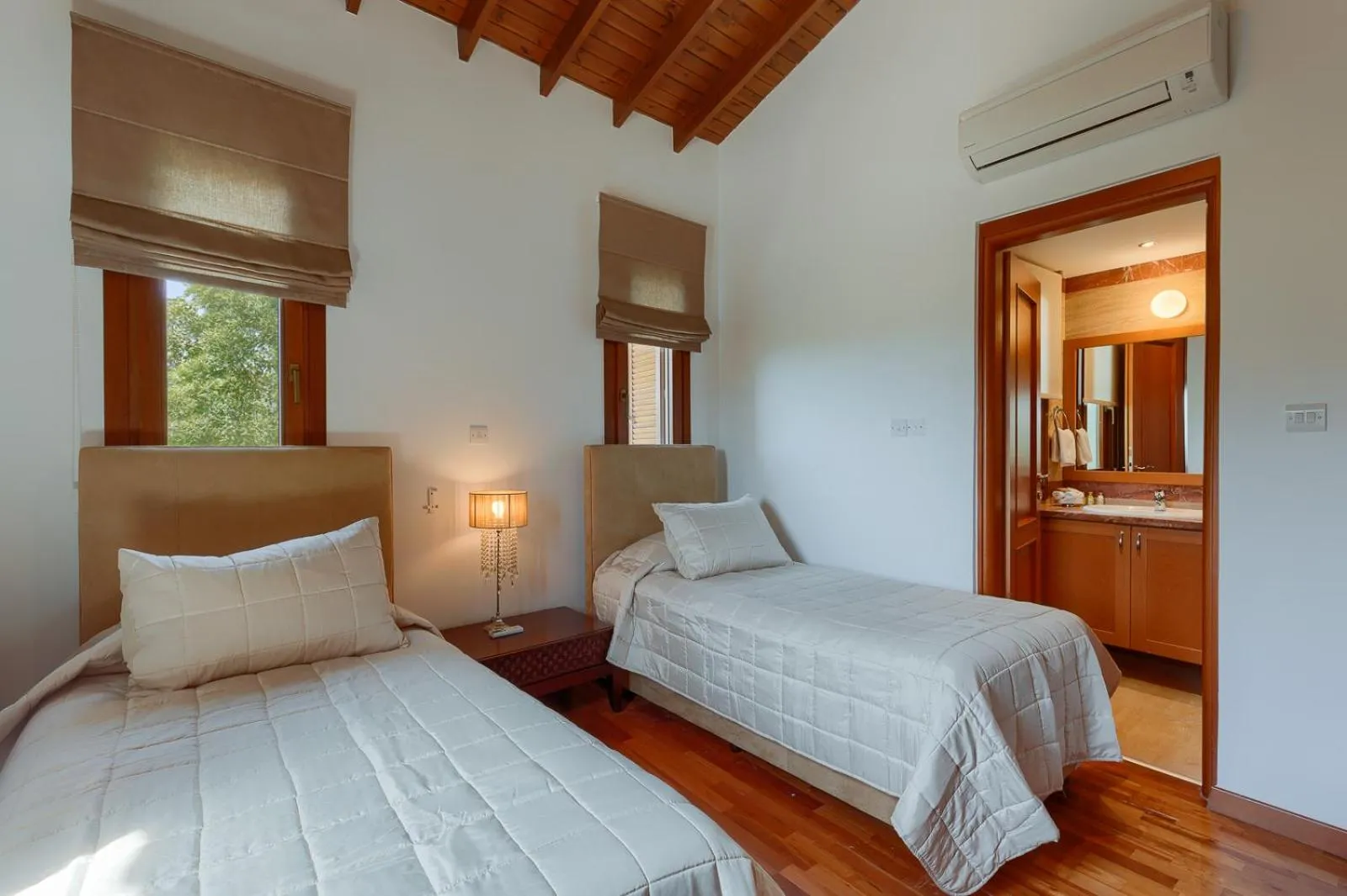 Bed in Aphrodite Hills Rentals - Superior Villas