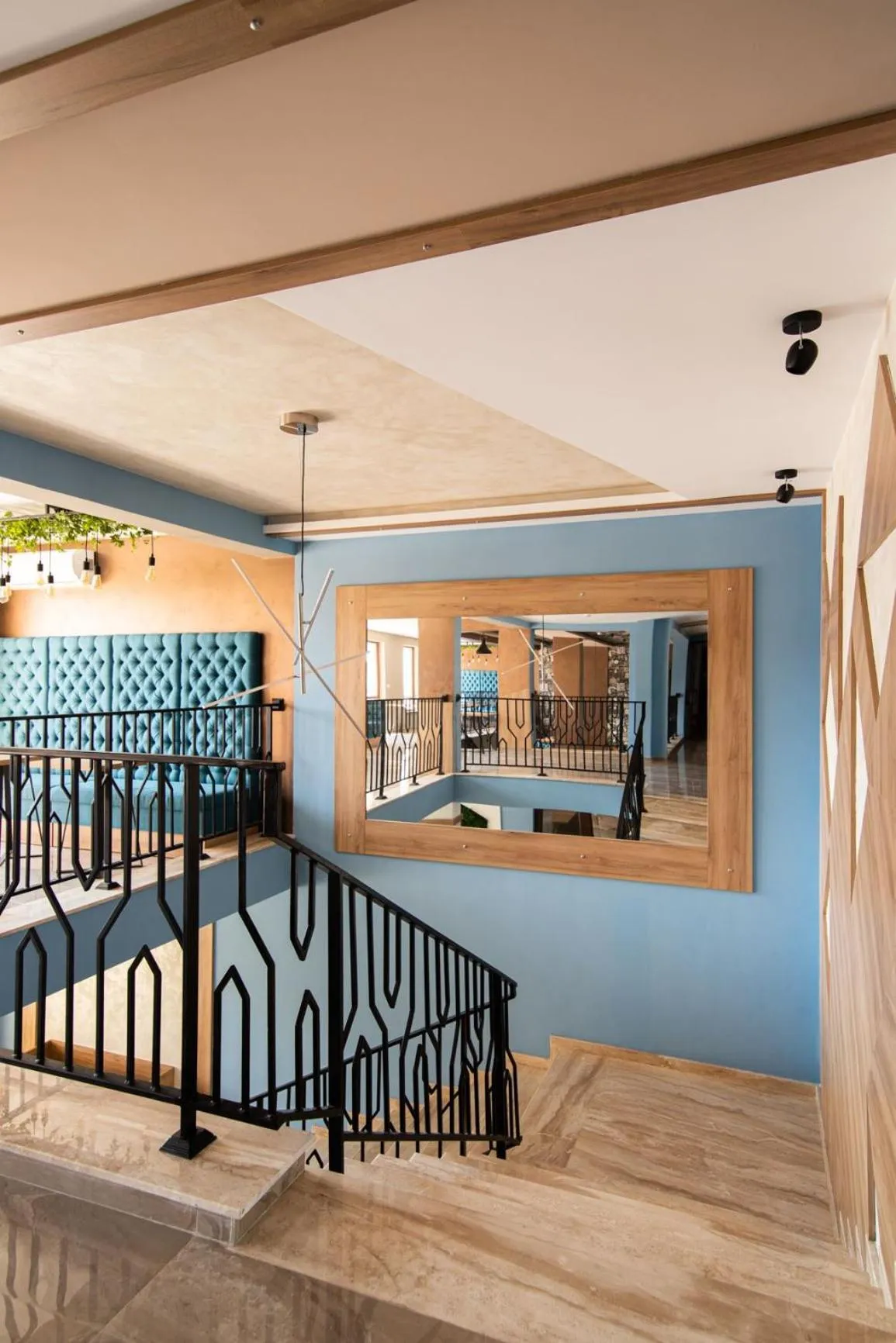 Restaurant/places to eat in Sea Dreams Apartment