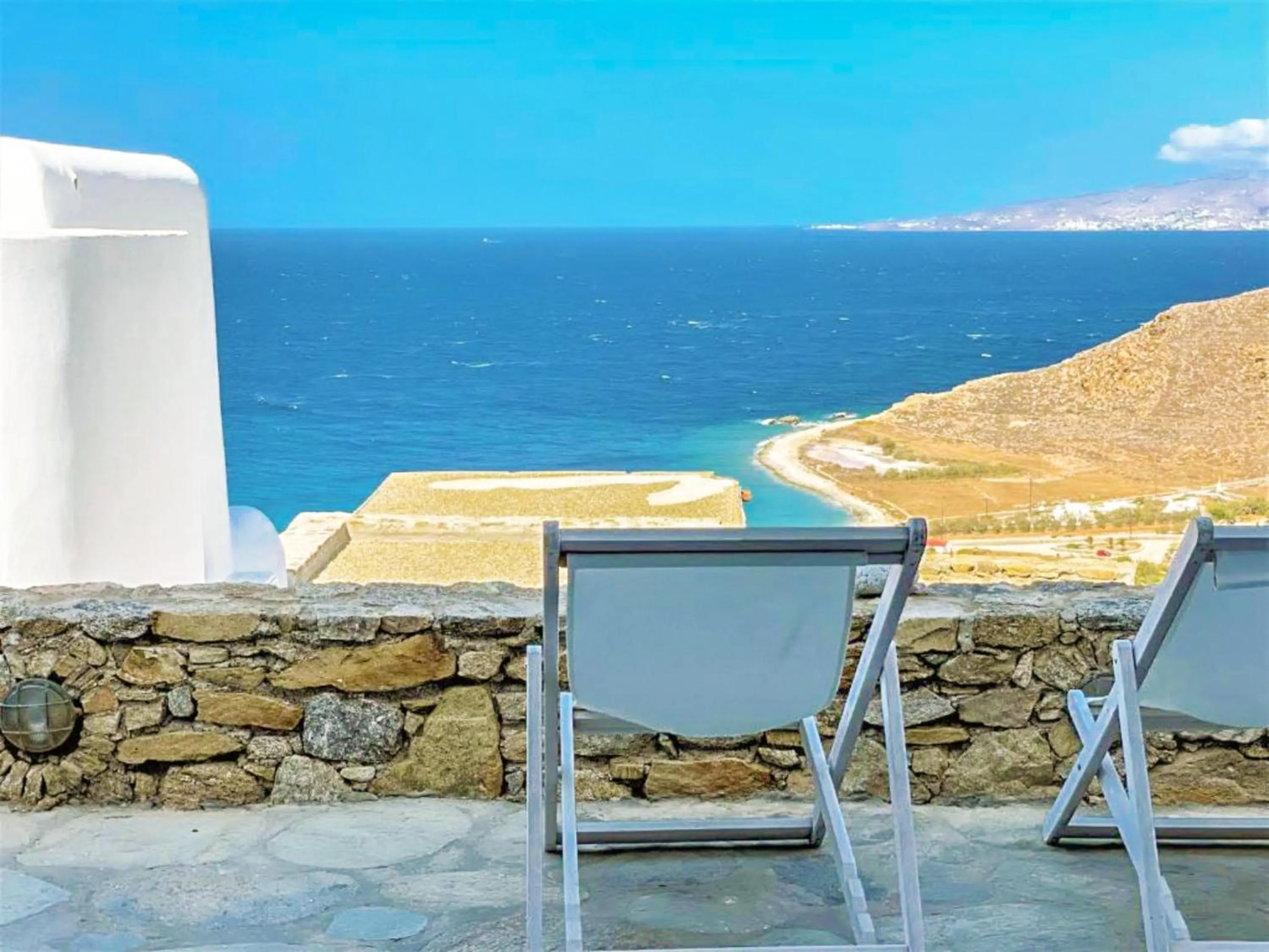 Balcony/Terrace in White Rock Suites & Villas