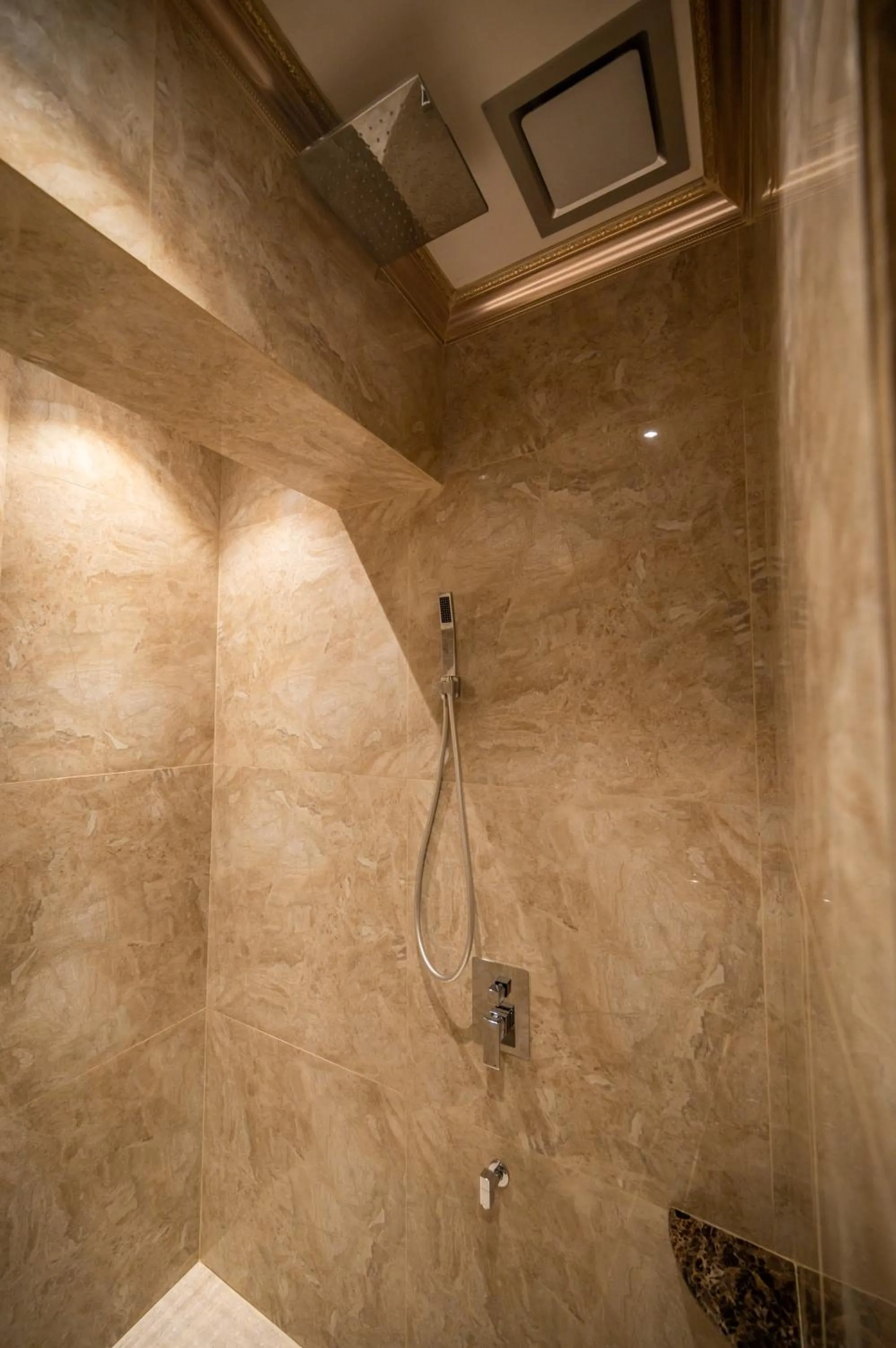 Shower in A Residence @ Between Hilton & Cititel Hotel