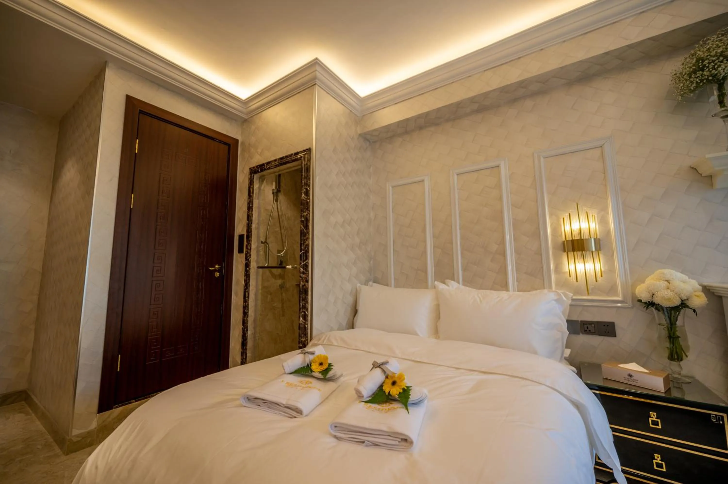 Bed in A Residence @ Between Hilton & Cititel Hotel