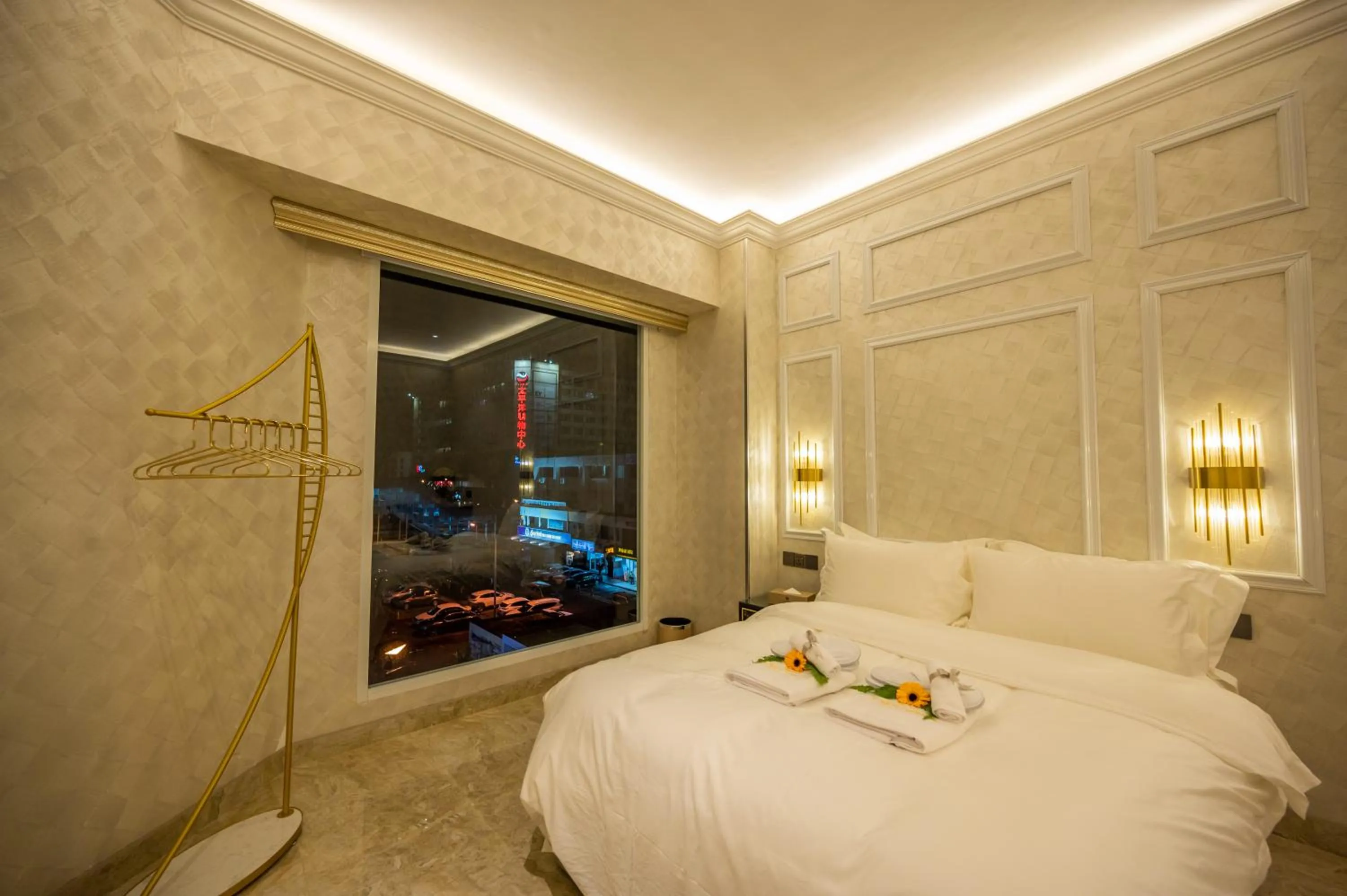 Bed in ACJ Residence @ Beside Cititel Hotel