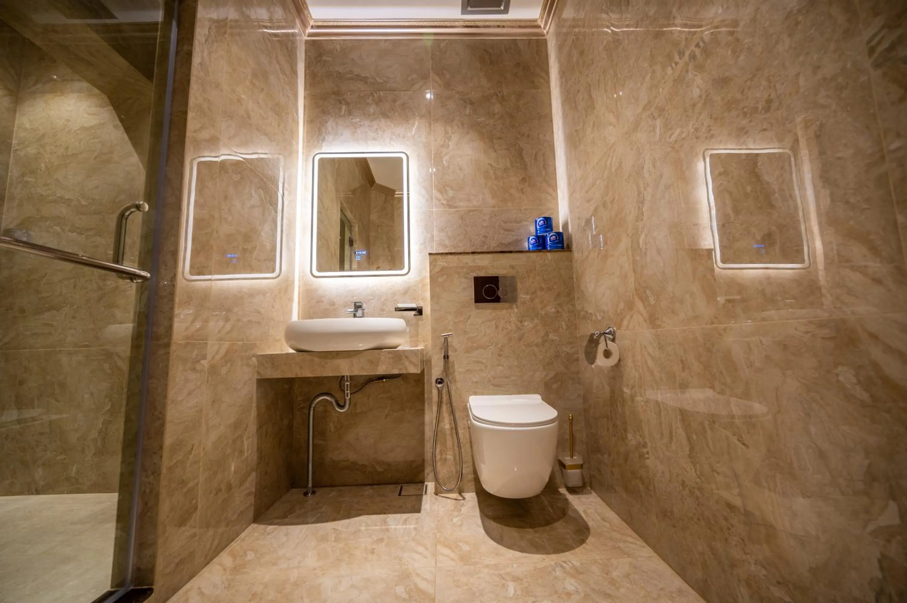 Shower in ACJ Residence @ Beside Cititel Hotel