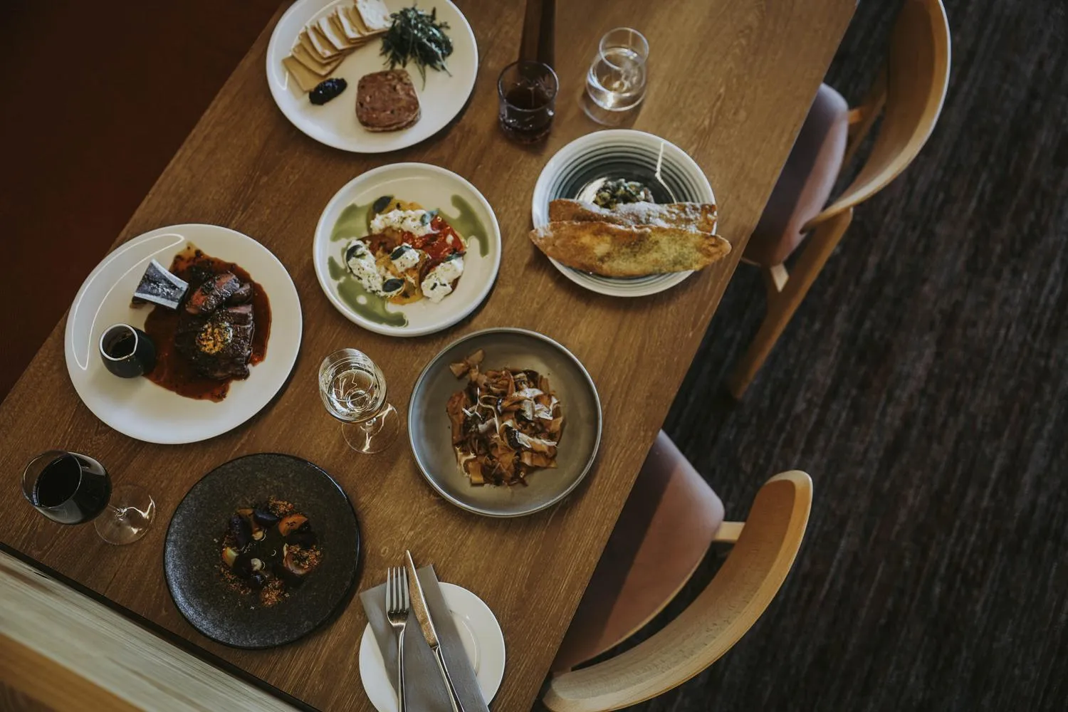 Restaurant/places to eat in Iron Creek Bay Estate