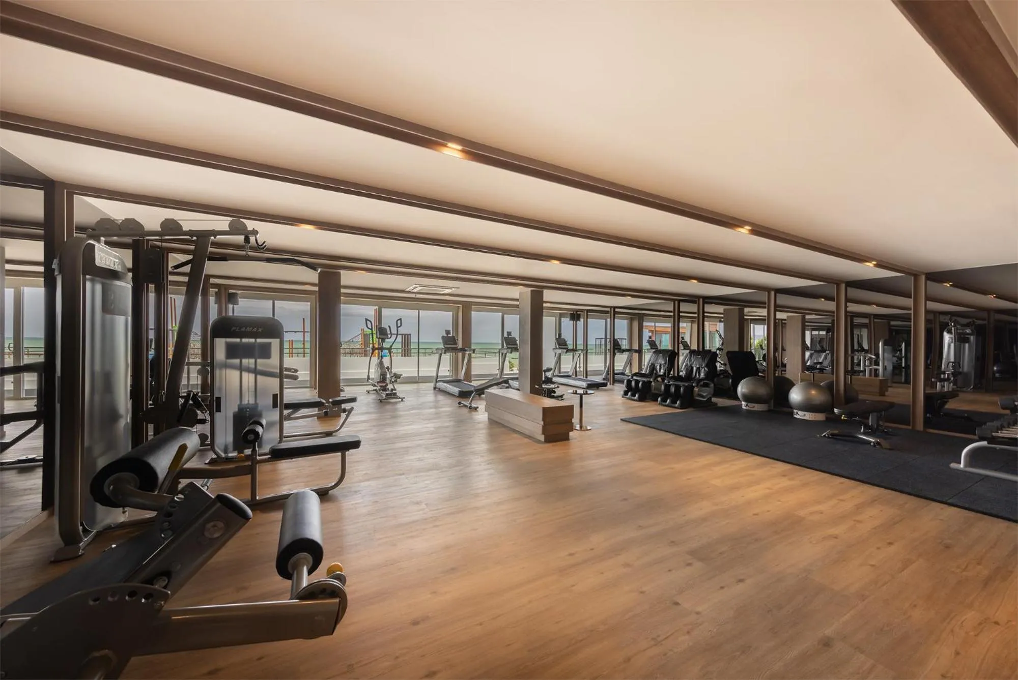 Fitness centre/facilities in Eastin Resort Rayong