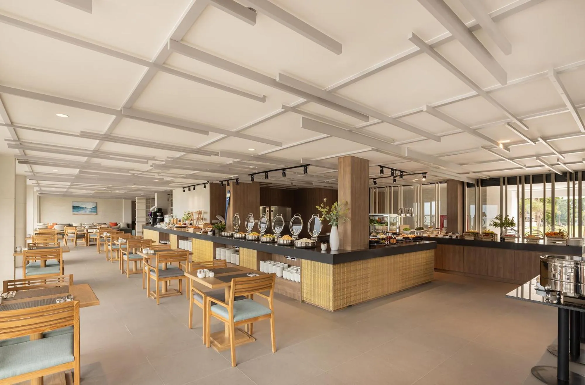 Restaurant/places to eat in Eastin Resort Rayong