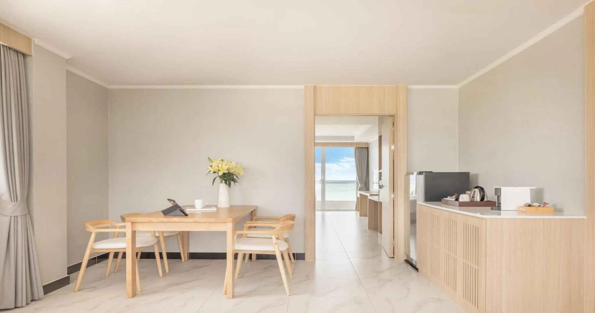 Living room in Eastin Resort Rayong