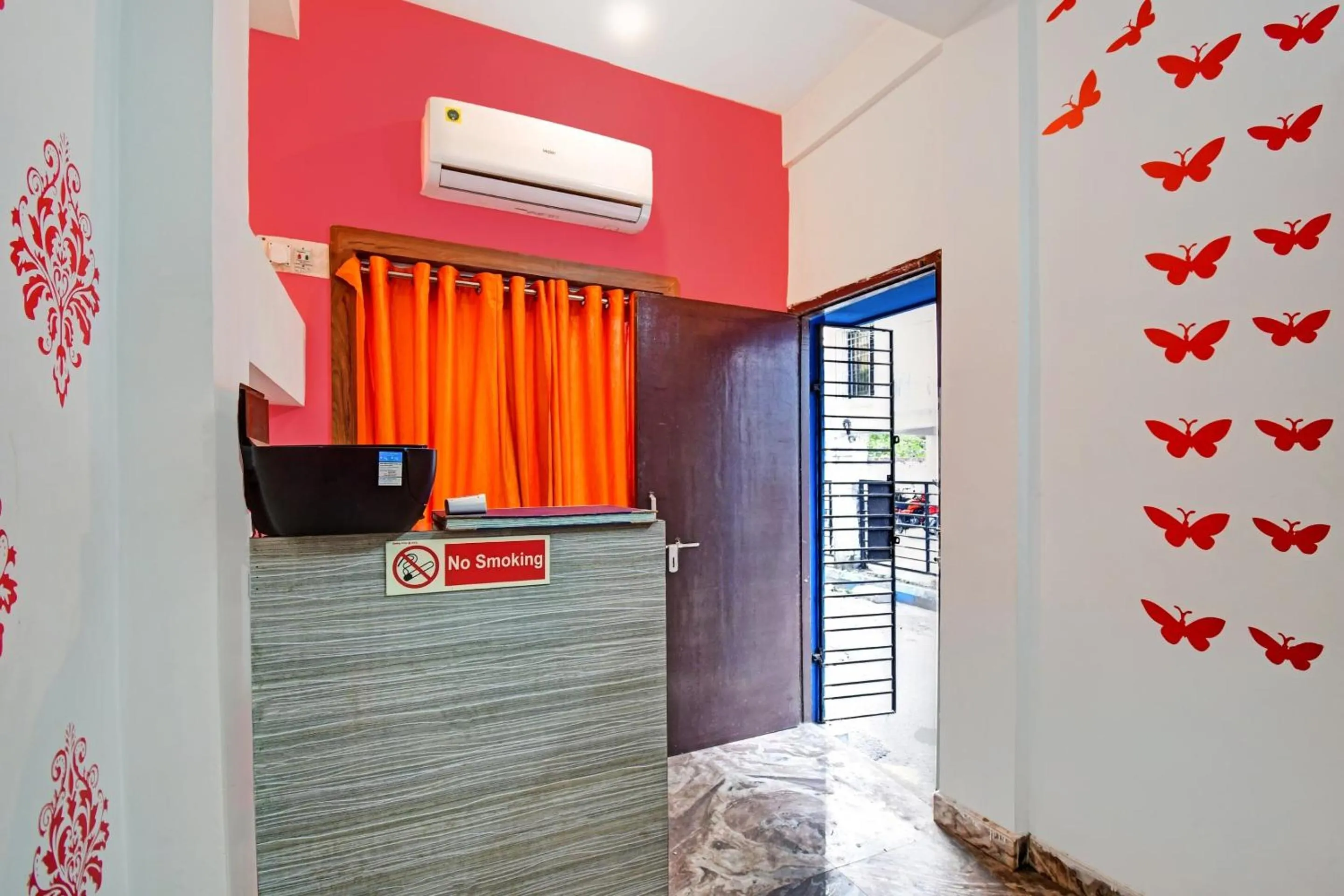 Lobby or reception in Hotel O Diamond Palace Guest House