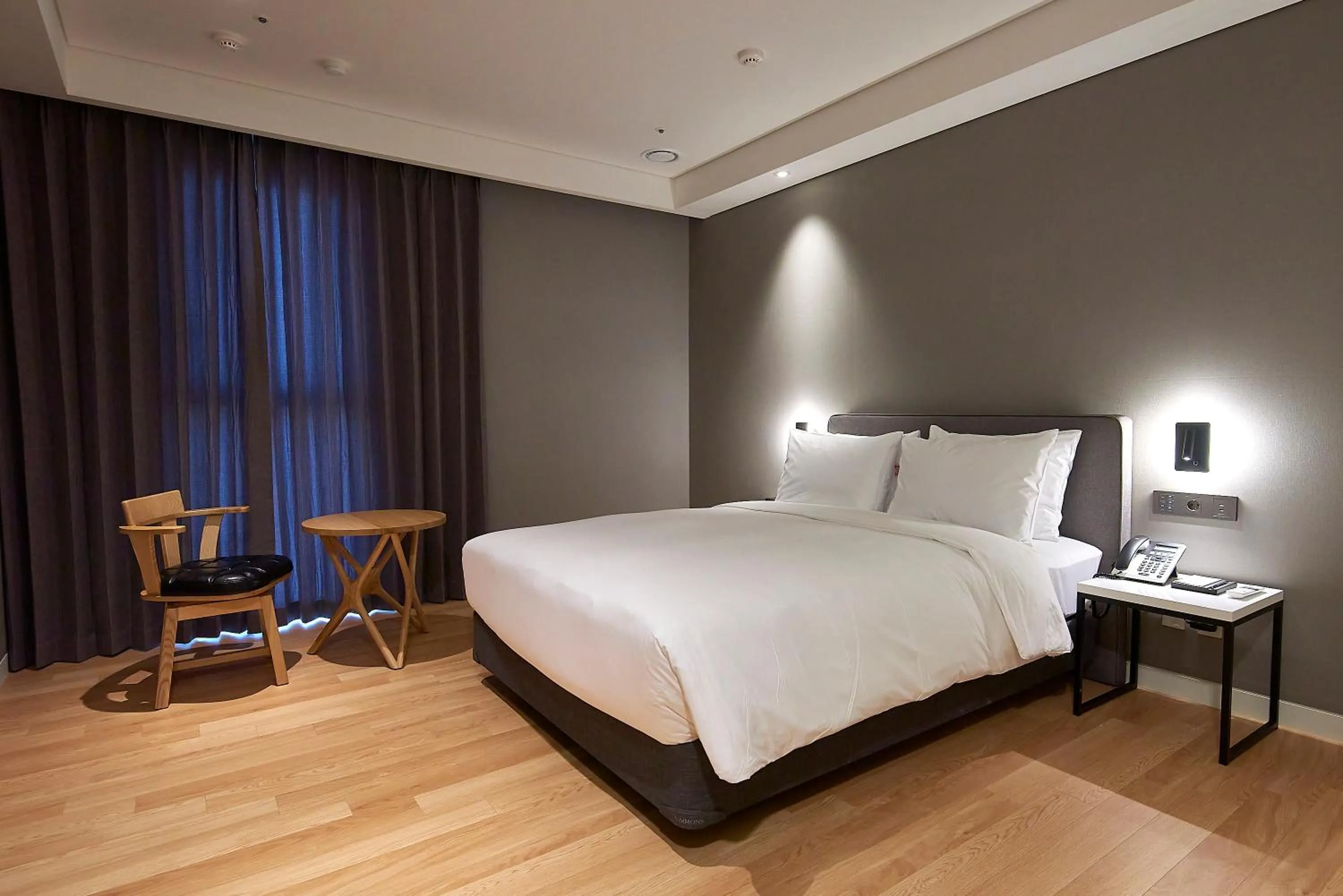 Bed in Busan City Hotel