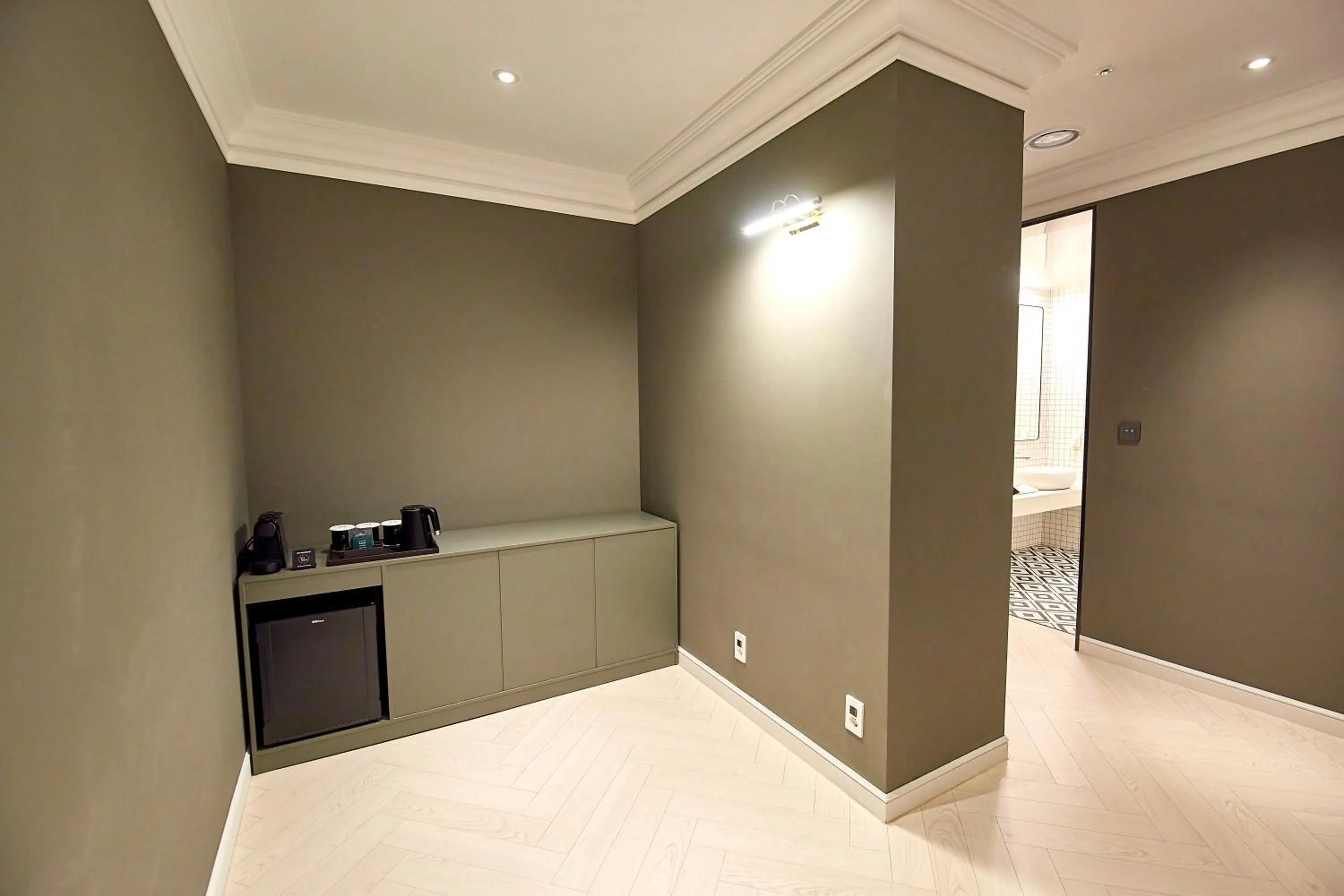 Coffee/tea facilities in Busan City Hotel