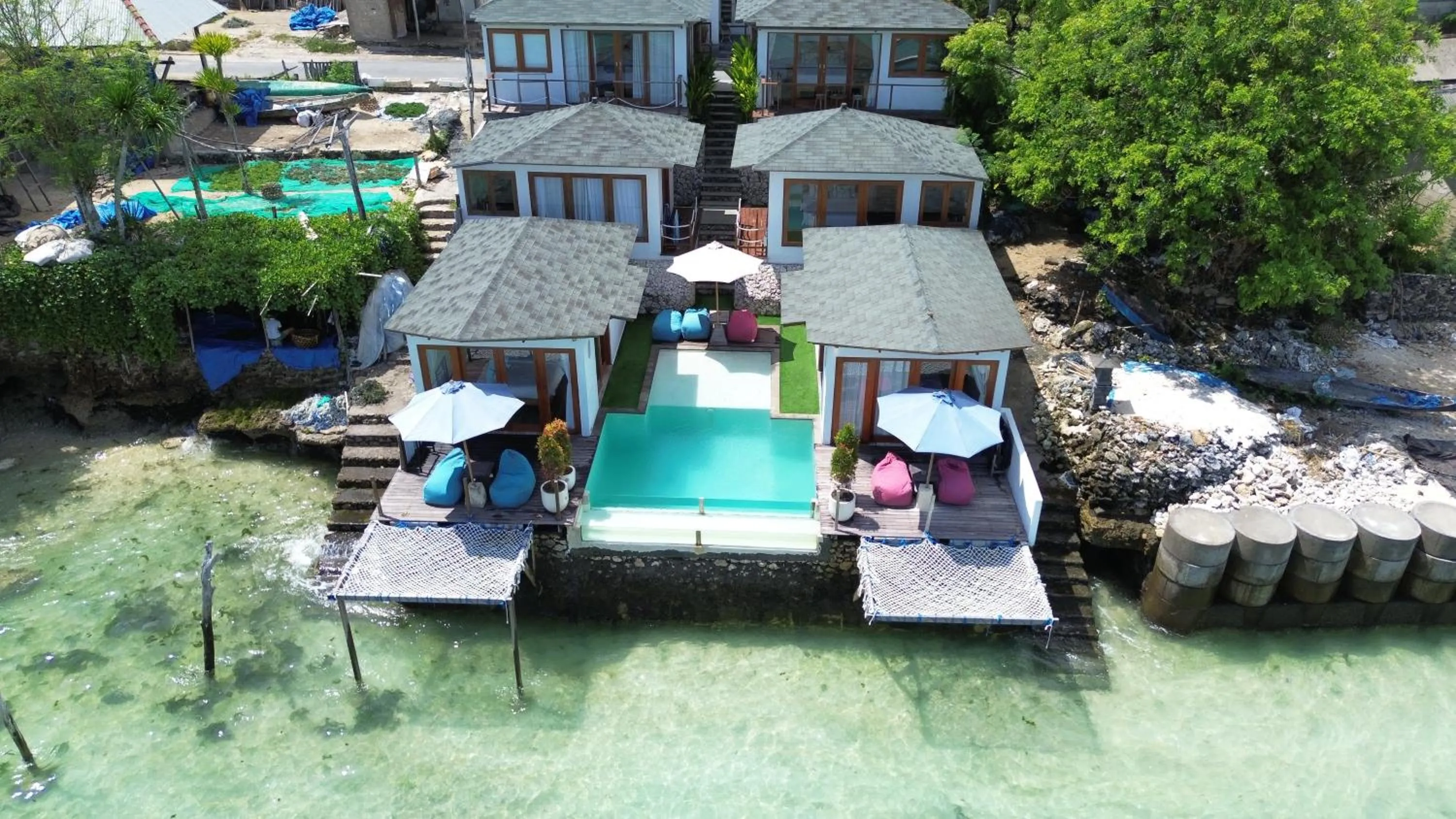 Indigo Blue Ceningan