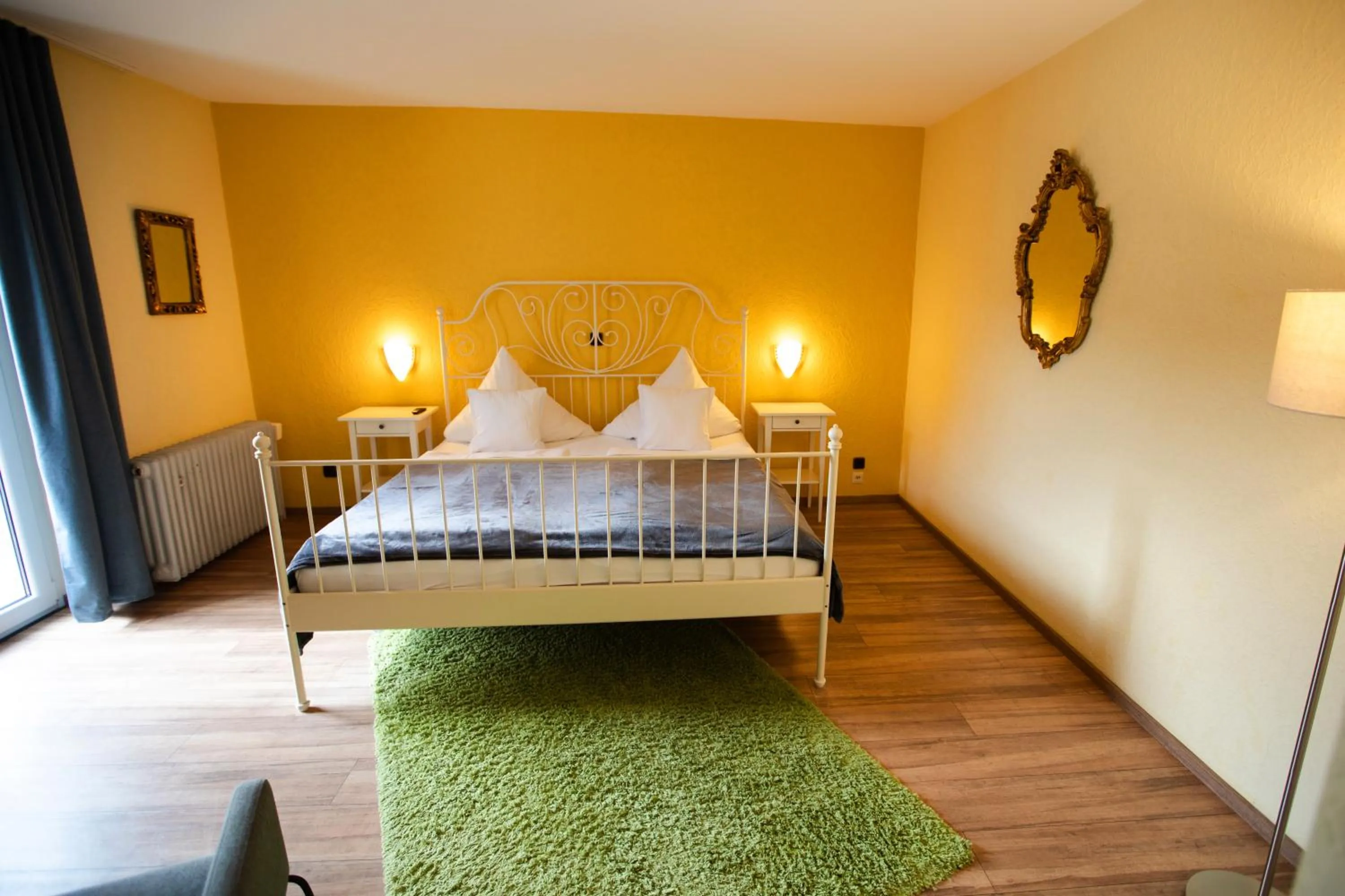 Photo of the whole room, Bed in RATSKELLER Hotel & Restaurant