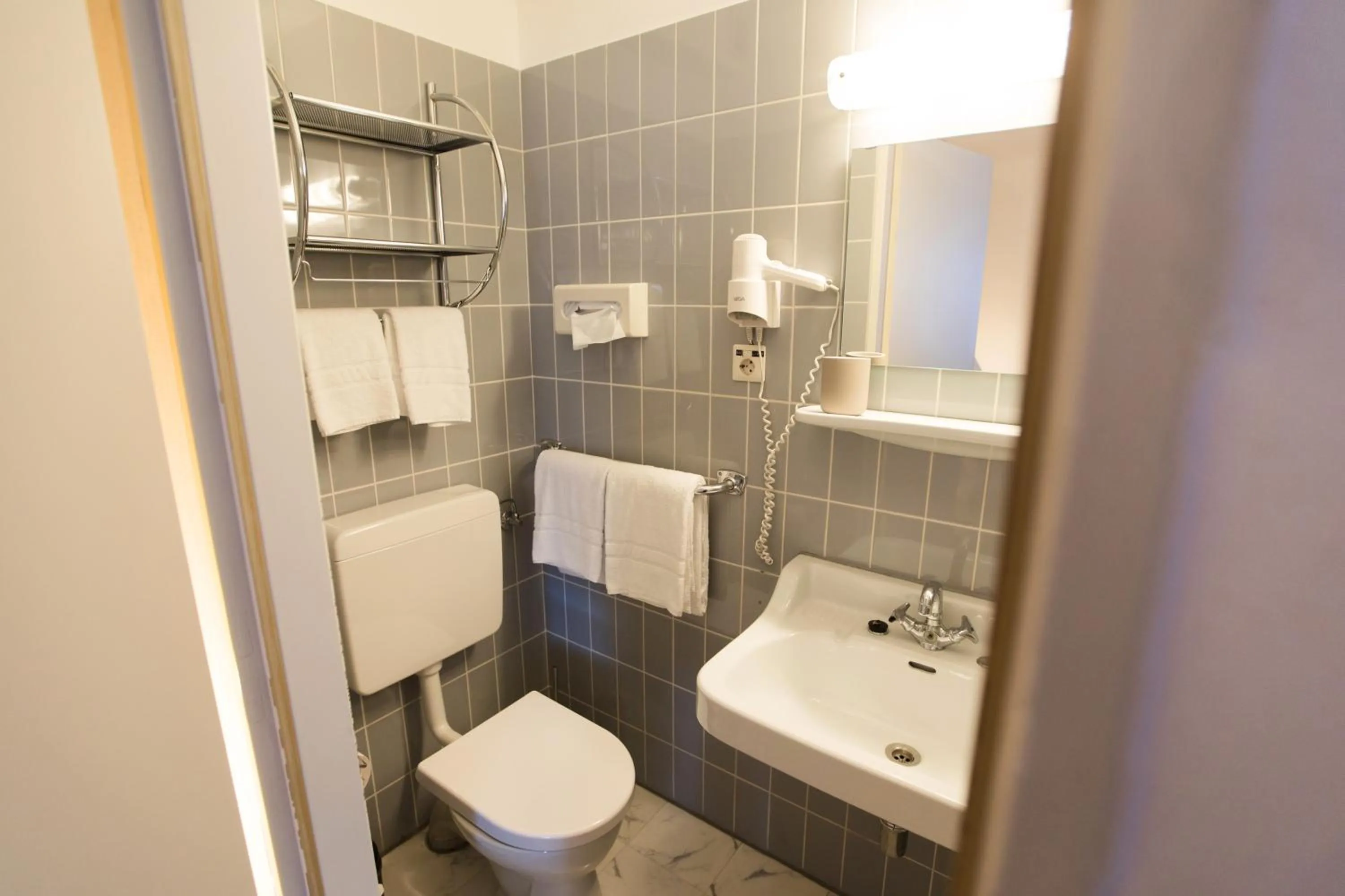 Bathroom in RATSKELLER Hotel & Restaurant