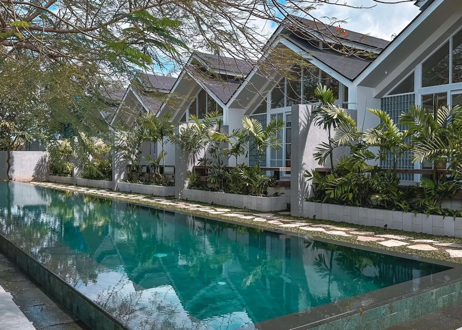 Swimming pool in ASAI Village