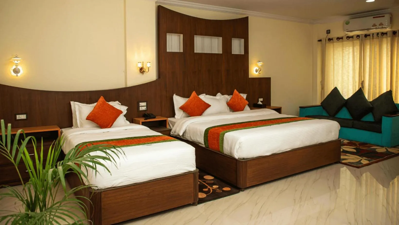 Bed in Gautam Buddha Airport Hotel