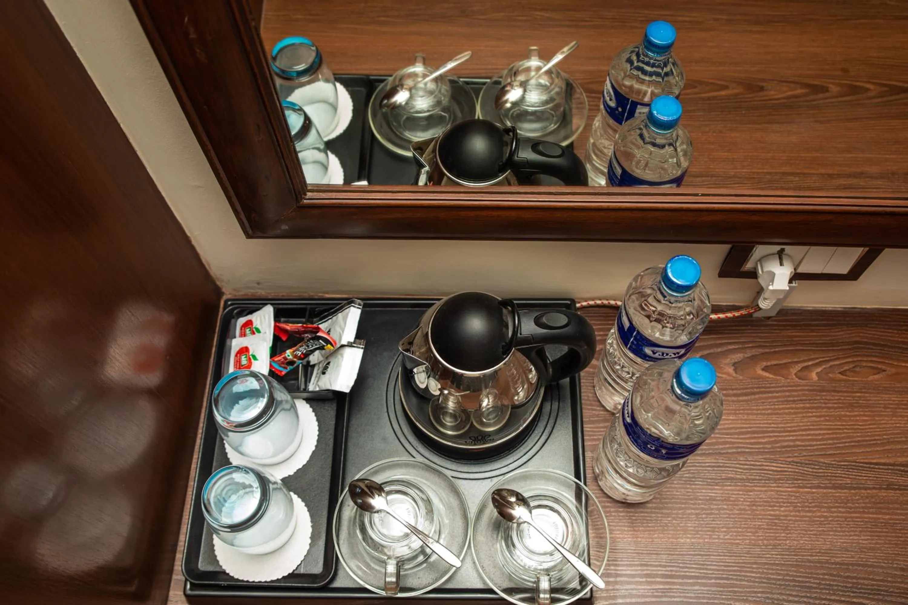 Coffee/tea facilities in Gautam Buddha Airport Hotel