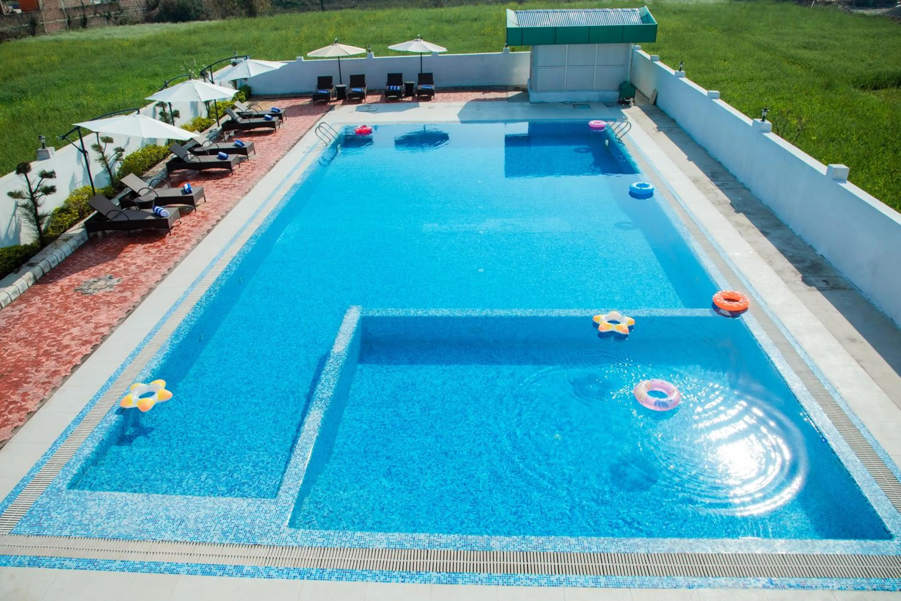 Day in Gautam Buddha Airport Hotel