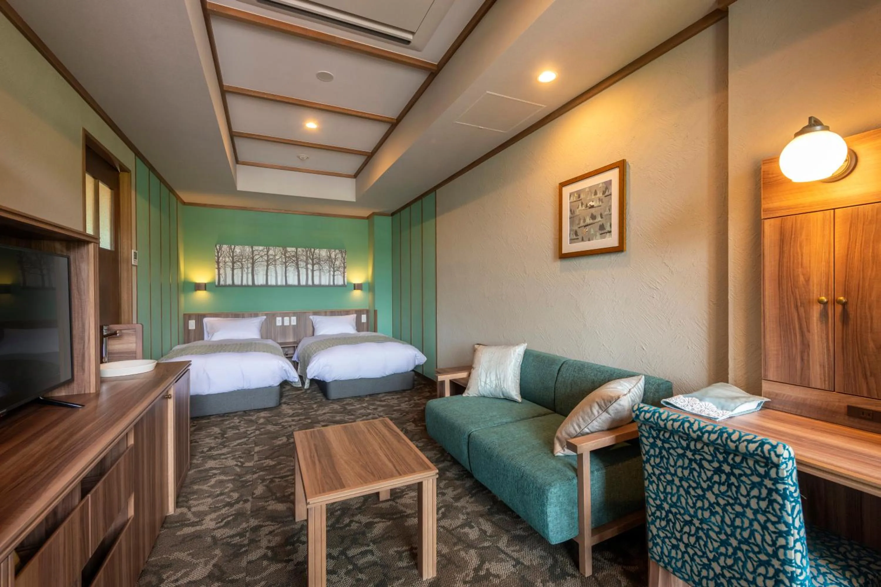 Photo of the whole room, Bed in La Vista Kusatsu Hills