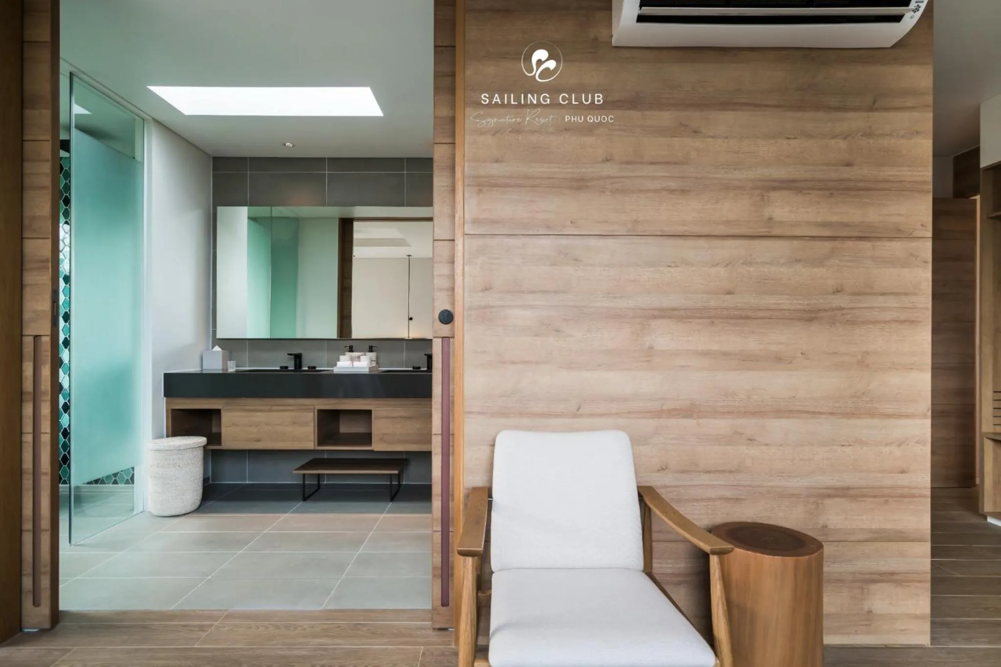 TV and multimedia in Sailing Club Signature Resort Phu Quoc