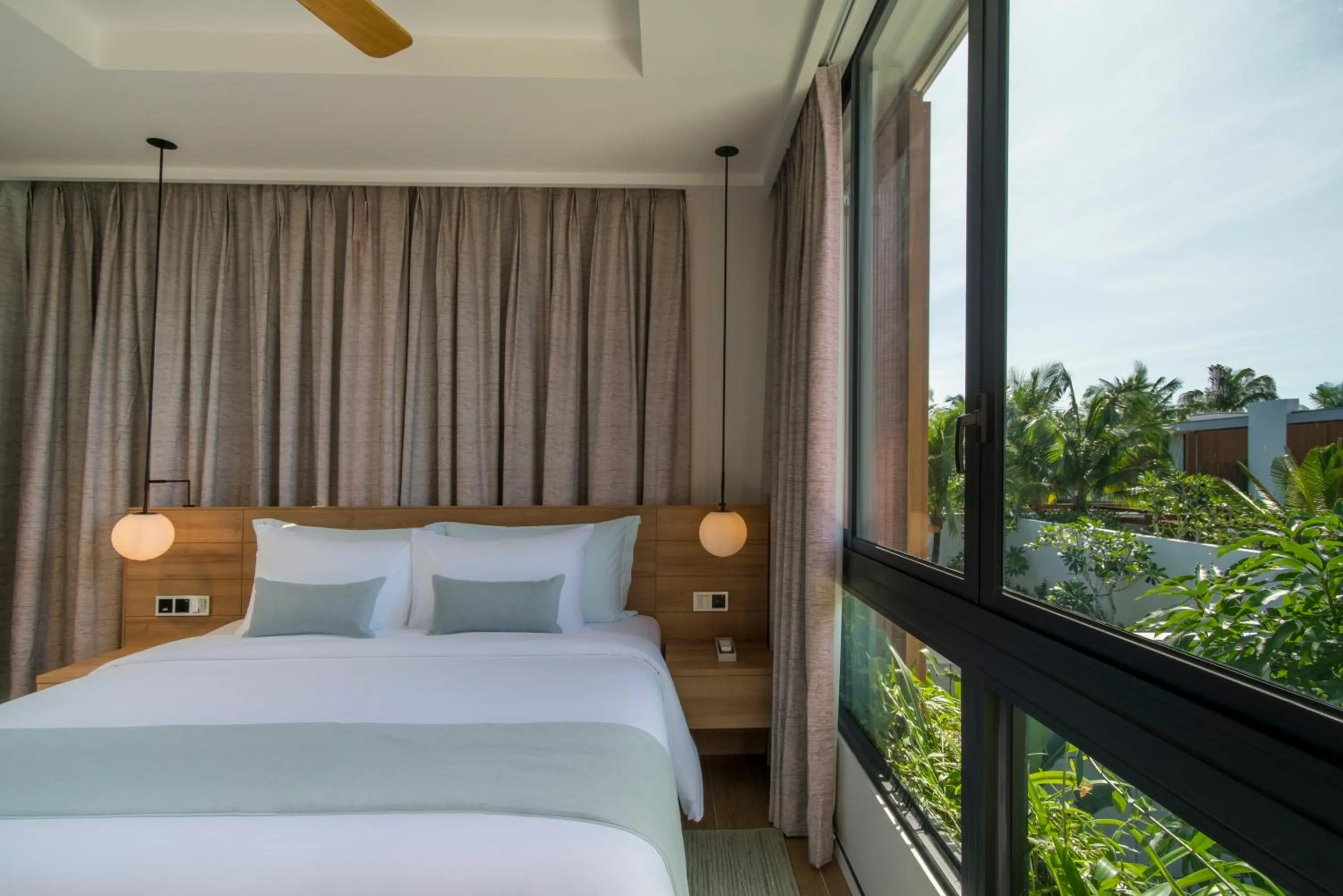 Bed in Sailing Club Signature Resort Phu Quoc