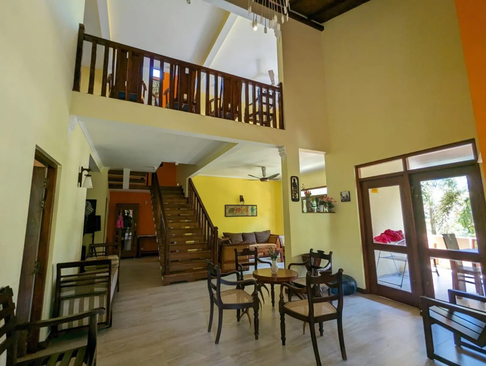 Area and facilities in Green View Villa