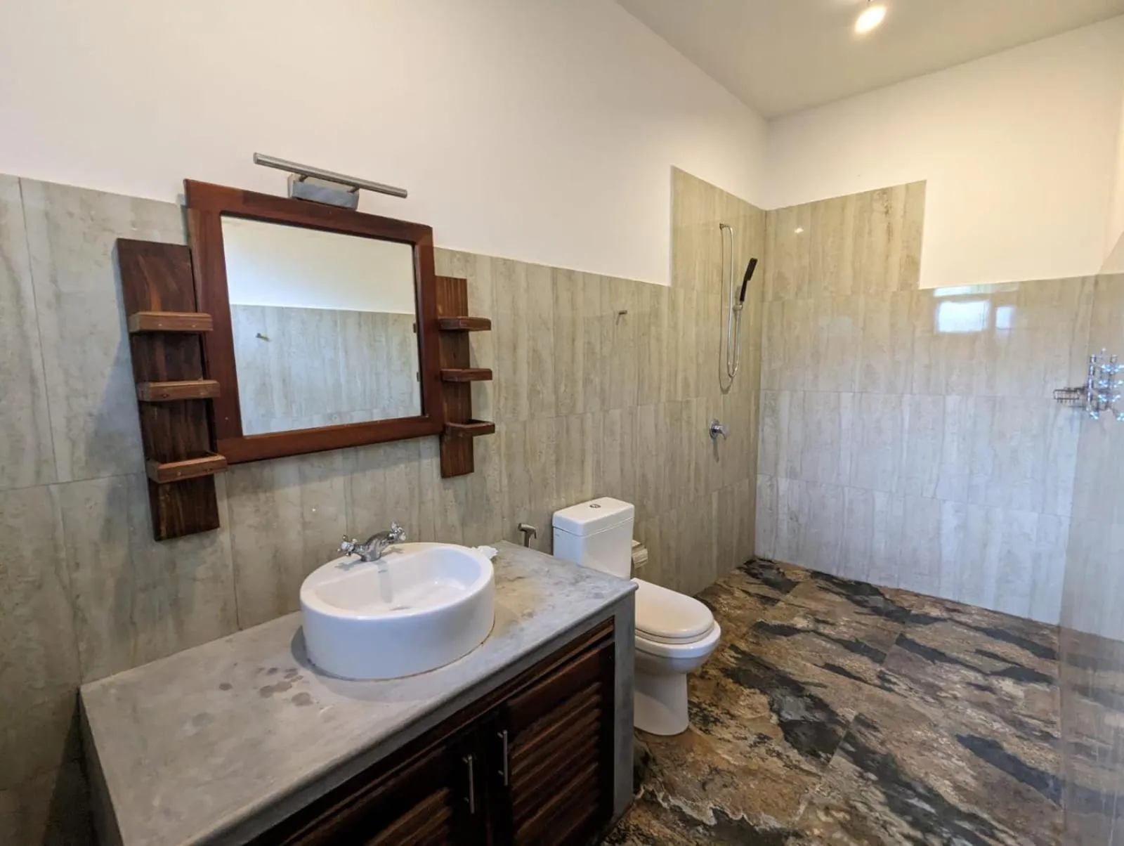 Bathroom in Green View Villa