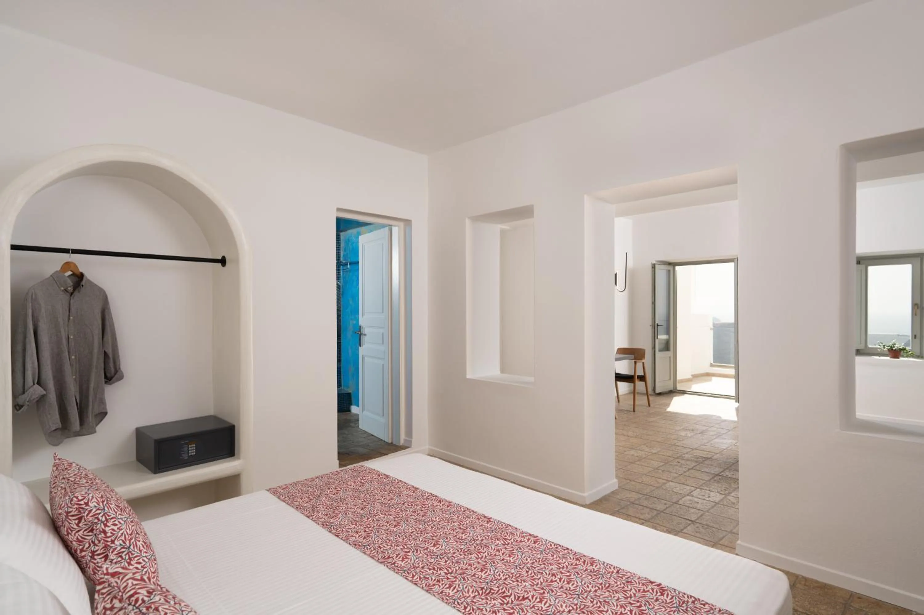 Photo of the whole room, Bed in Asha Luxury Suites