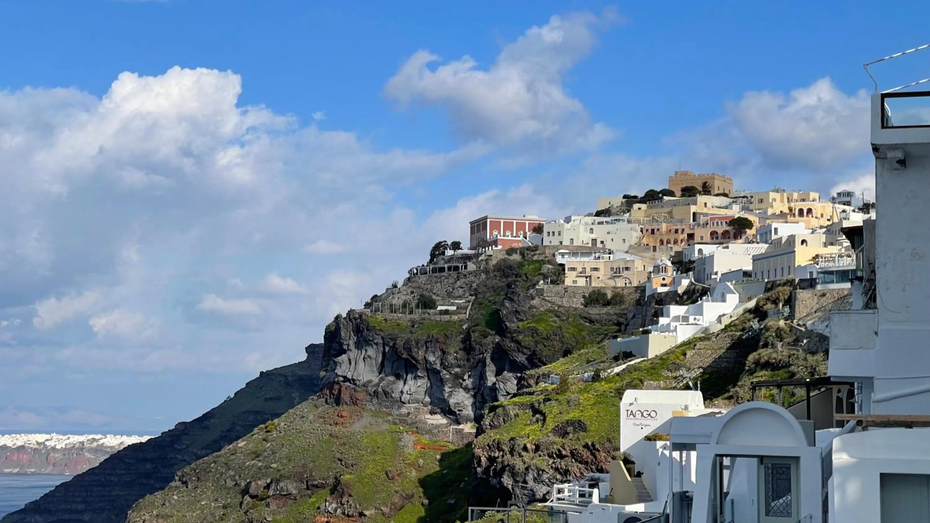 Neighbourhood in Asha Luxury Suites